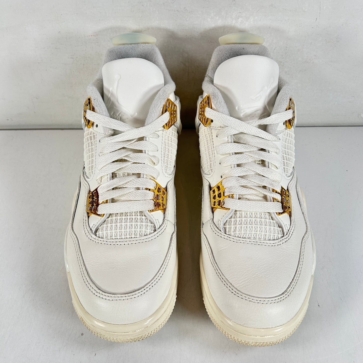 AQ9129 170 Jordan 4 Retro Metallic Gold (W) [USED] - 8 W (Used)