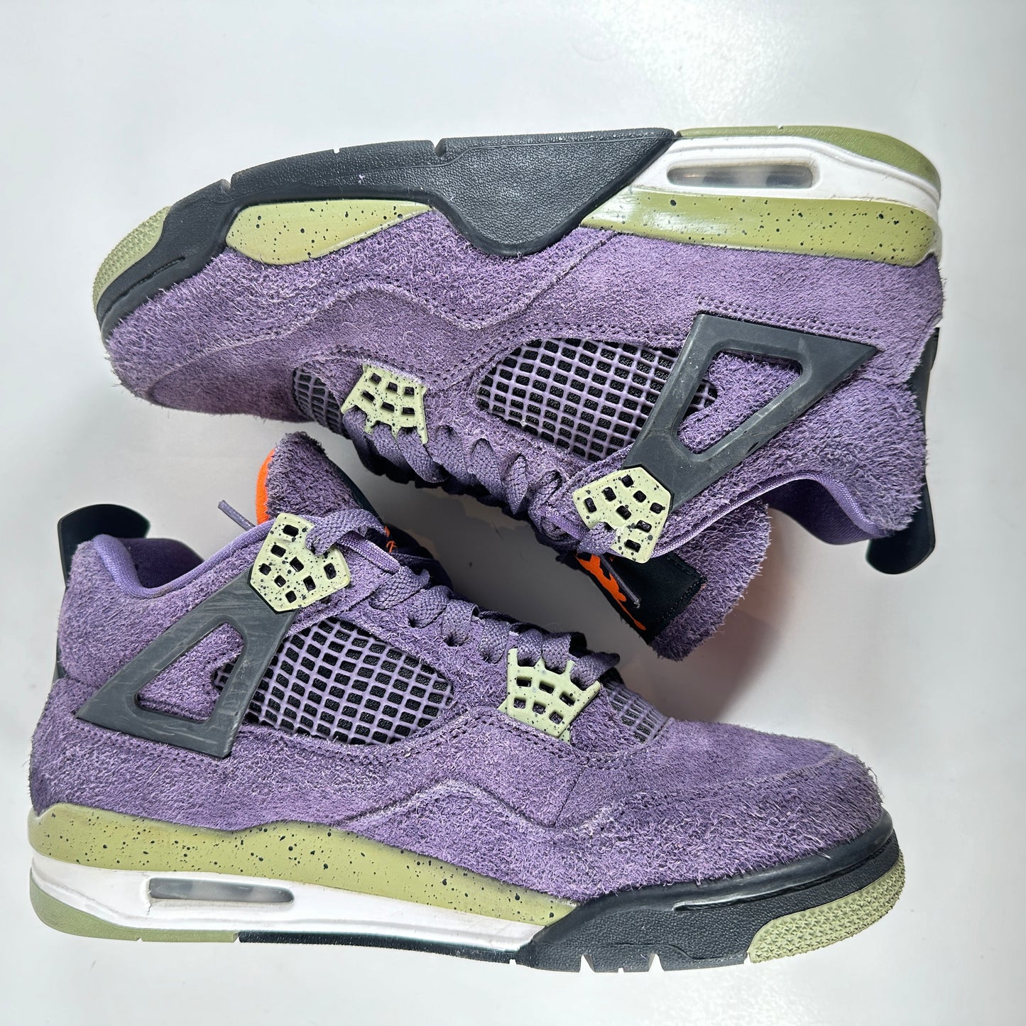 AQ9129 500 Jordan 4 Retro Canyon Purple [USED] - 9.5 W (Used)