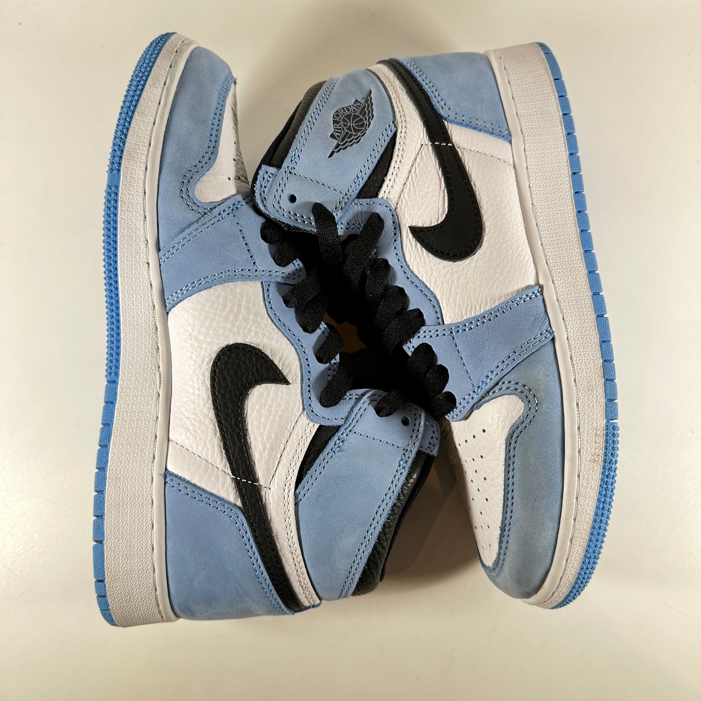 575441 134 Jordan 1 University Blue (GS) [USED] - 6 Y (Used) (No Box)