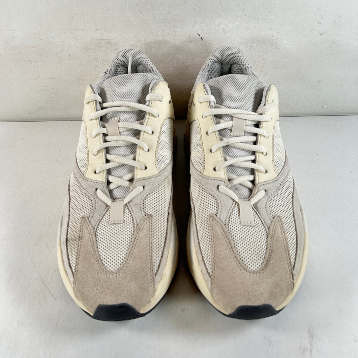 EG7596 adidas Yeezy Boost 700 Analog [USED] - 11.5 M (Used)