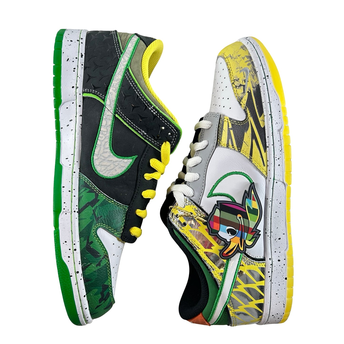HV1454 100  Nike Dunk Low What the Duck Away University of Oregon PE [USED] - 11 M (Used)