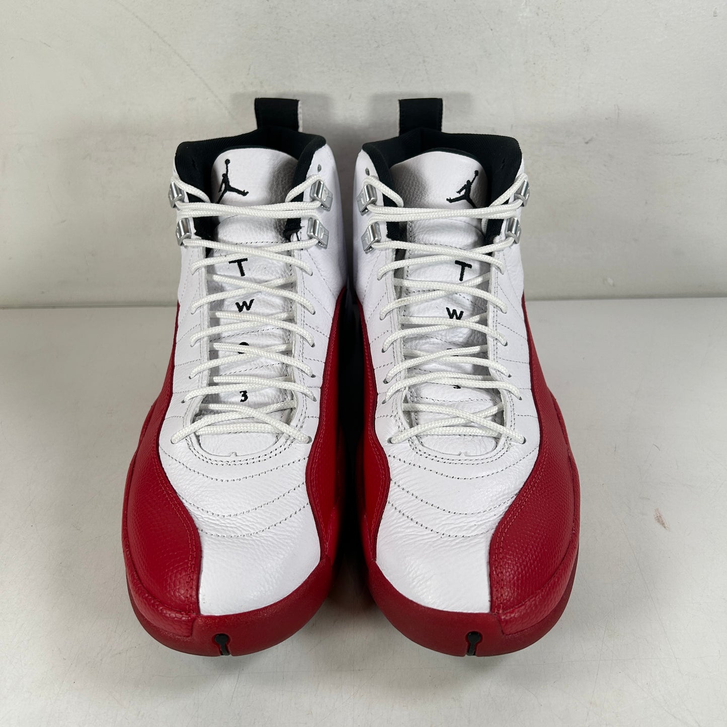 CT8013 116 Jordan 12 Retro Cherry (2023) [USED] - 12 M (Used2)