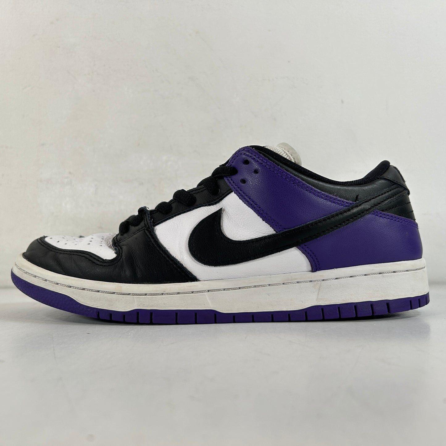 BQ6817 500 Nike SB Dunk Low Court Purple [USED] - 9 M (Used)