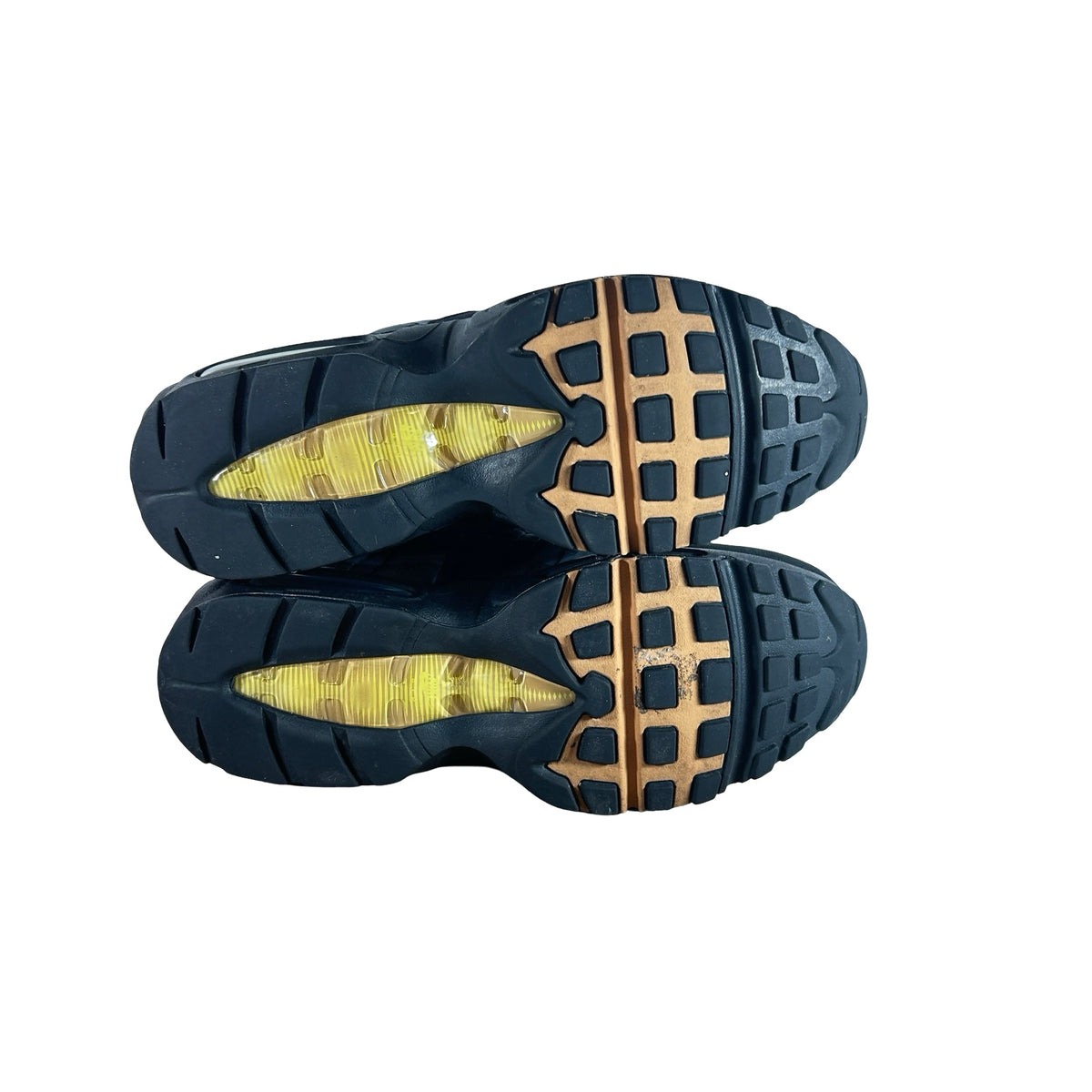 DX4236 100 Nike Air Max 95 Icons Yellow Strike [USED] - 9 M (Used)