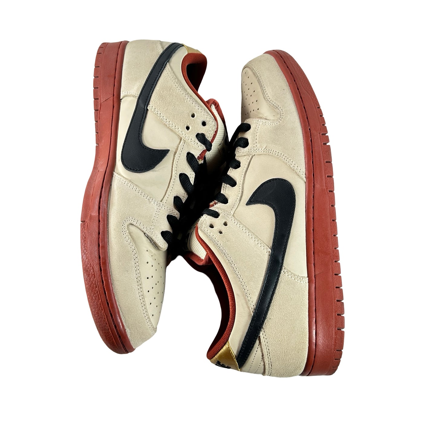 BQ6817 100 Nike SB Dunk Low Pro Hennessy [USED] - 11 M (Used)