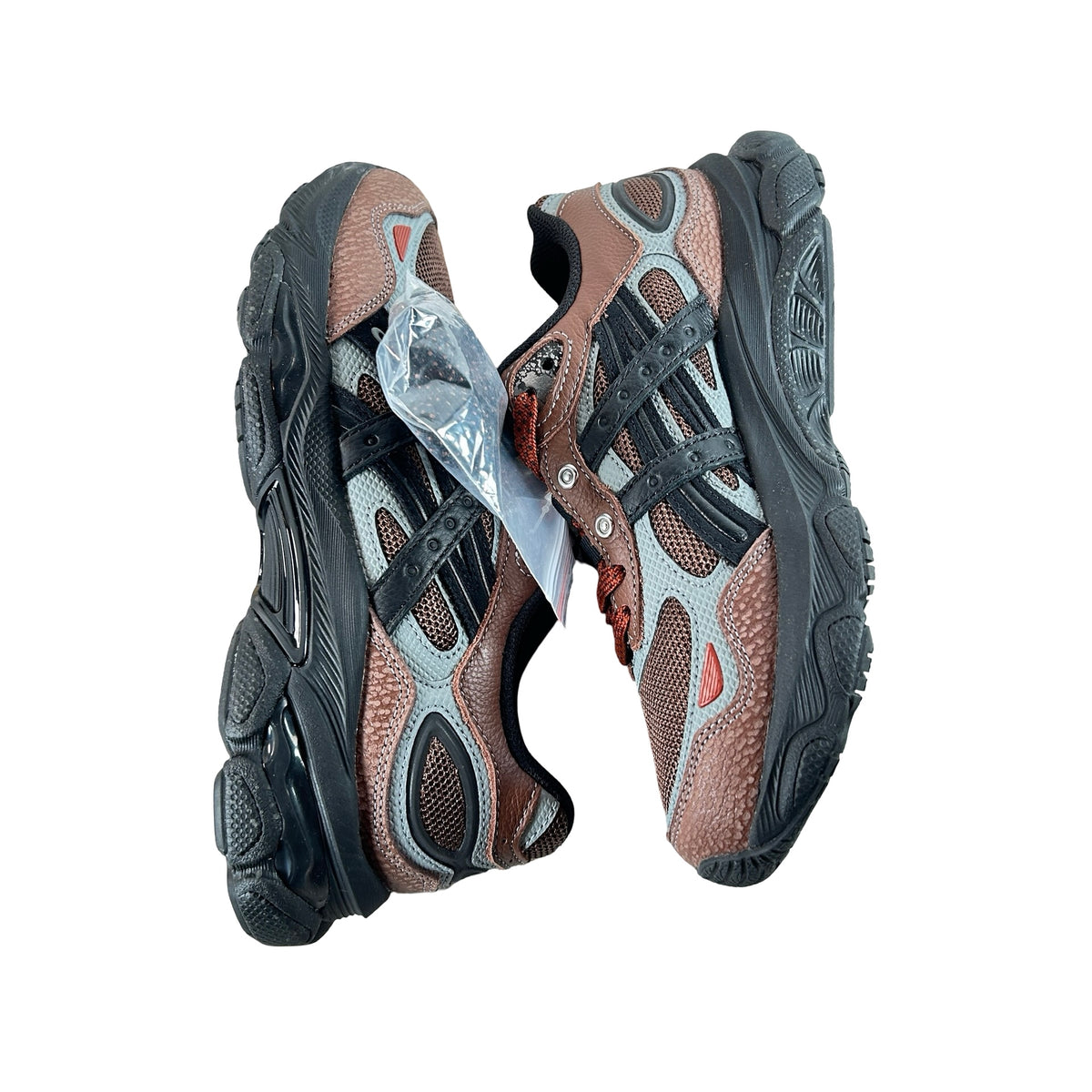 1203A896 200 ASICS Gel-NYC 2.0 SSHS HAL STUDIOS Architecture of Everyday Life Mahogany [USED] - 5.5 (Used2) (No Box2)