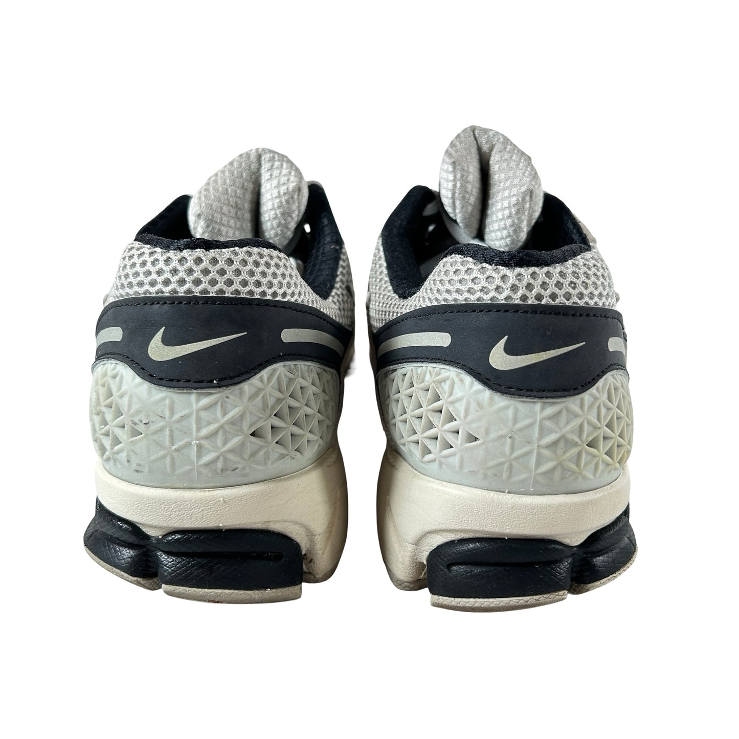 FN7649 110 Nike Zoom Vomero 5 Supersonic Light Bone Black [USED] - 9 M (Used3)