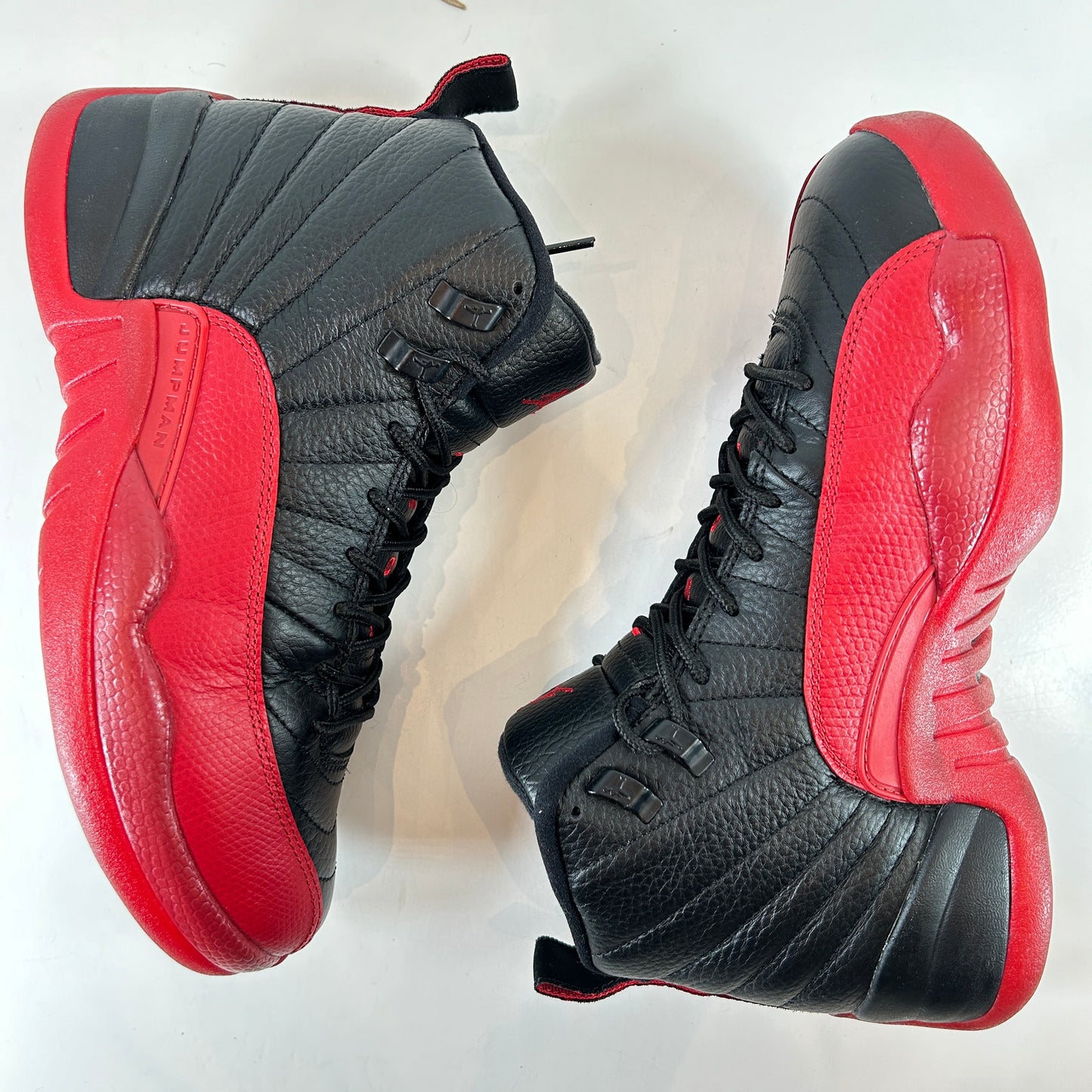 130690 002 Jordan 12 Retro Flu Game (2016) [USED] - 8 M (Used)