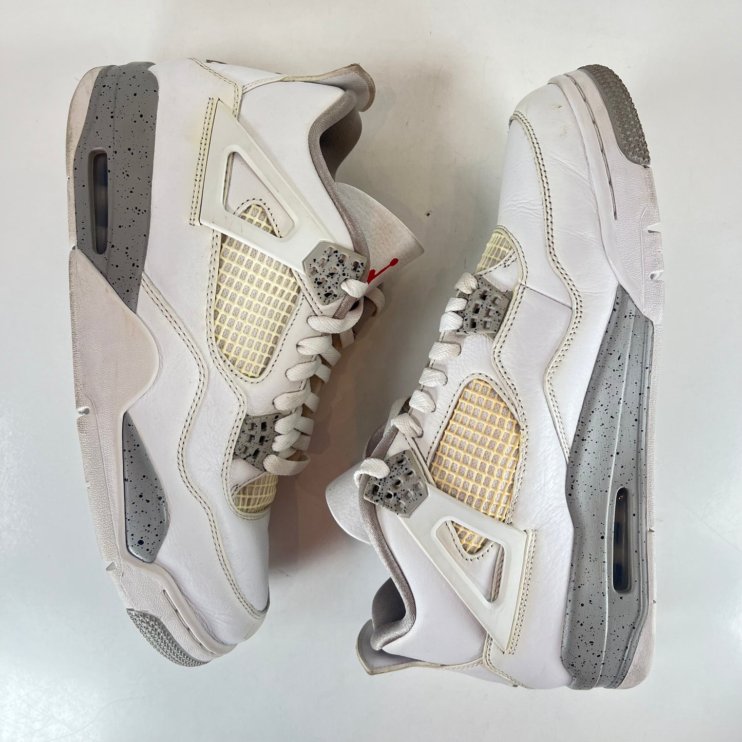 CT8527 100 Jordan 4 Retro White Oreo [USED] - 10.5 M (Used) (Missing Left Insole)