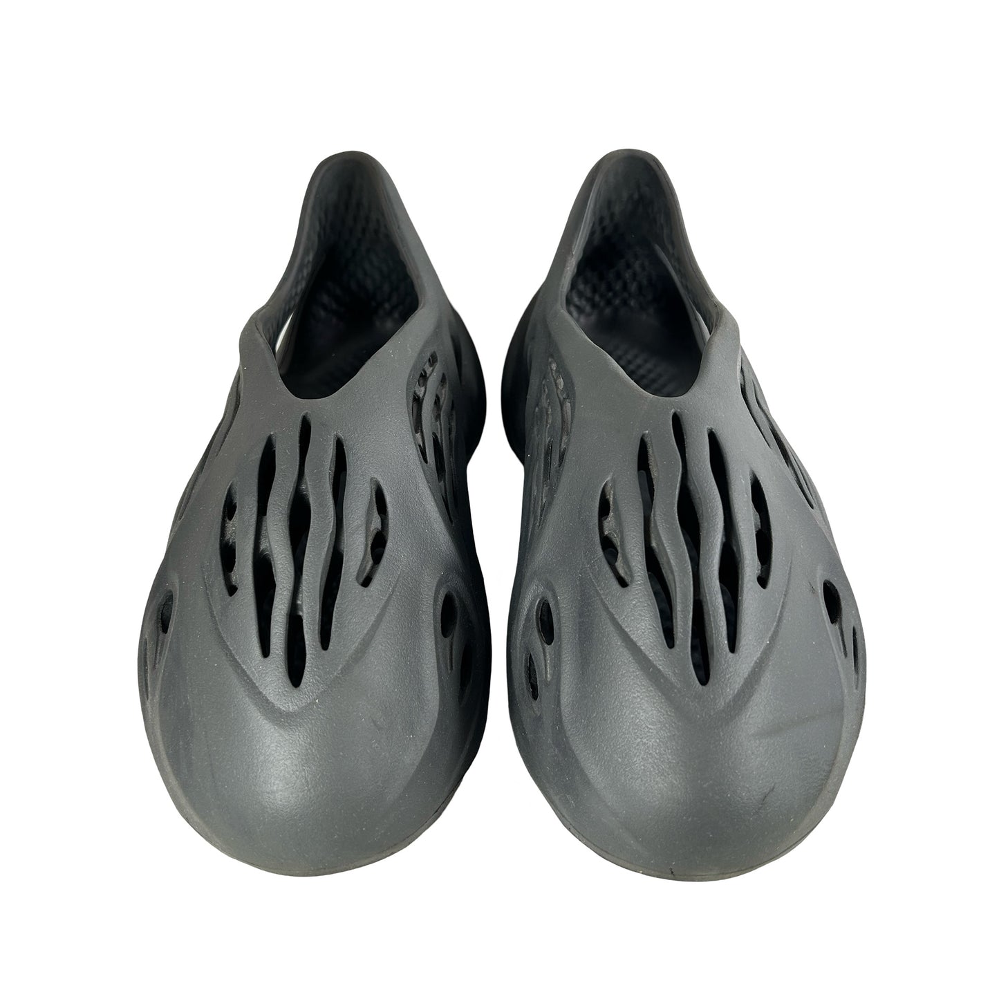 HP8739 Adidas Yeezy Foam RNR Onyx [USED] - 12 M (Used3)