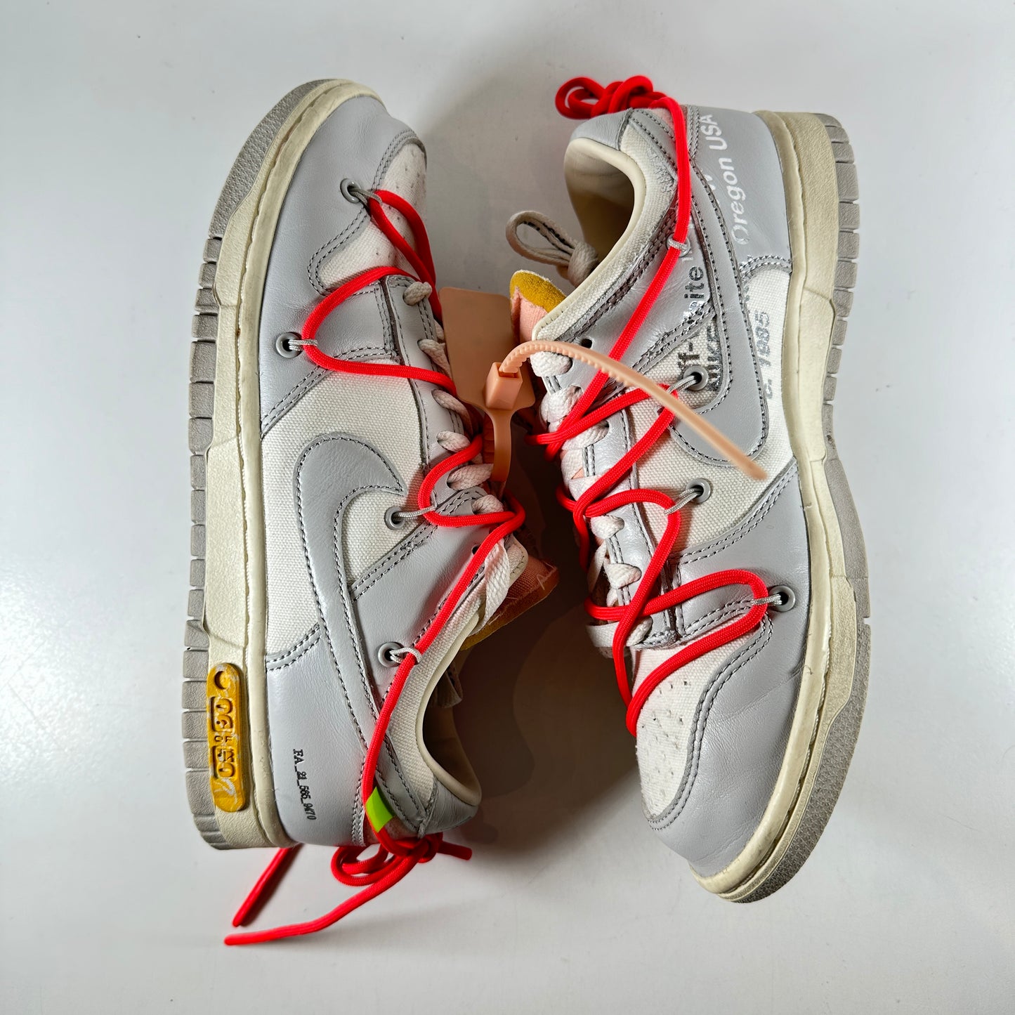 DM1602 110 Nike Dunk Low Off-White Lot 6 [USED] - 8 M (Used)