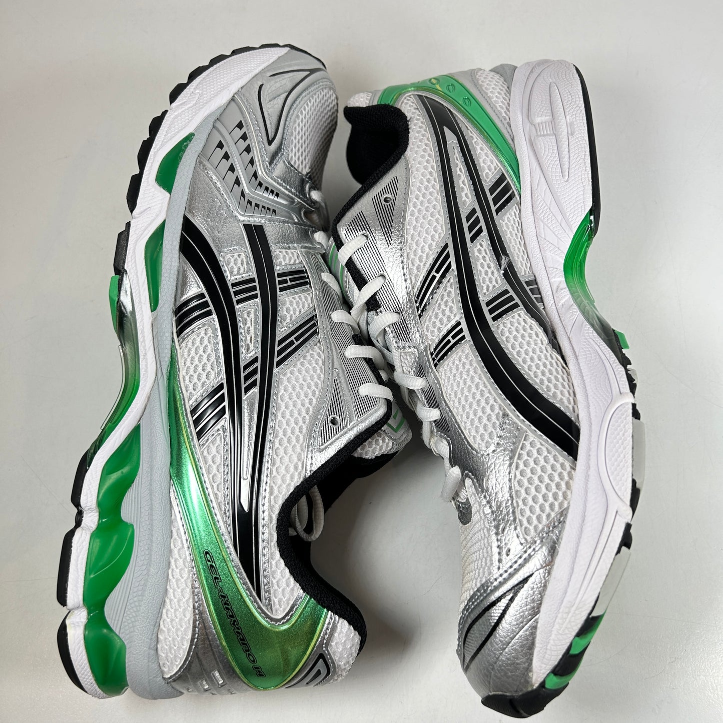 1201A019 110 ASICS Gel-Kayano 14 White Malachite Green [USED] - 13 M (Used)