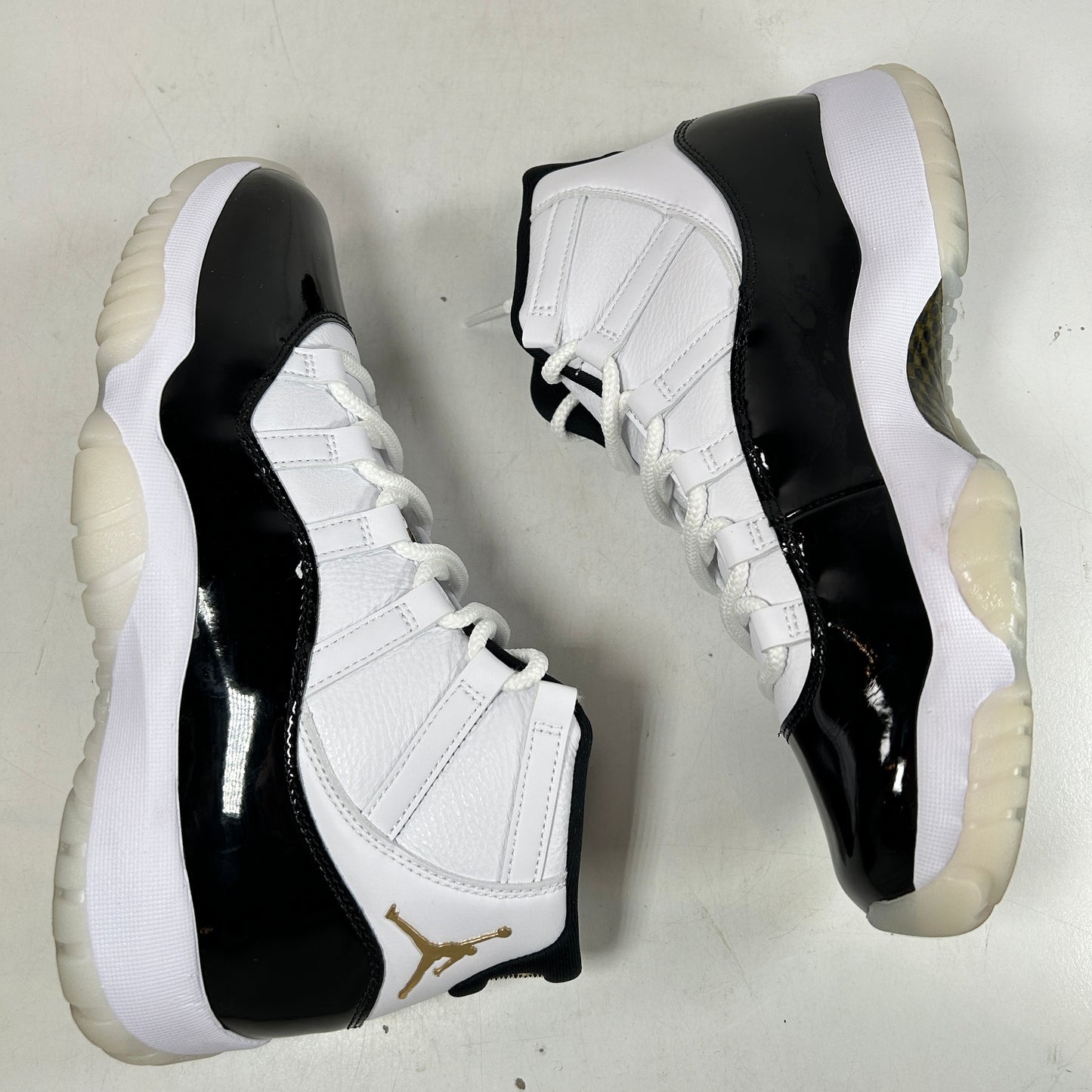 CT8012 170 Jordan 11 Retro DMP Defining Moments (2023) [USED] - 9 M (Used4)