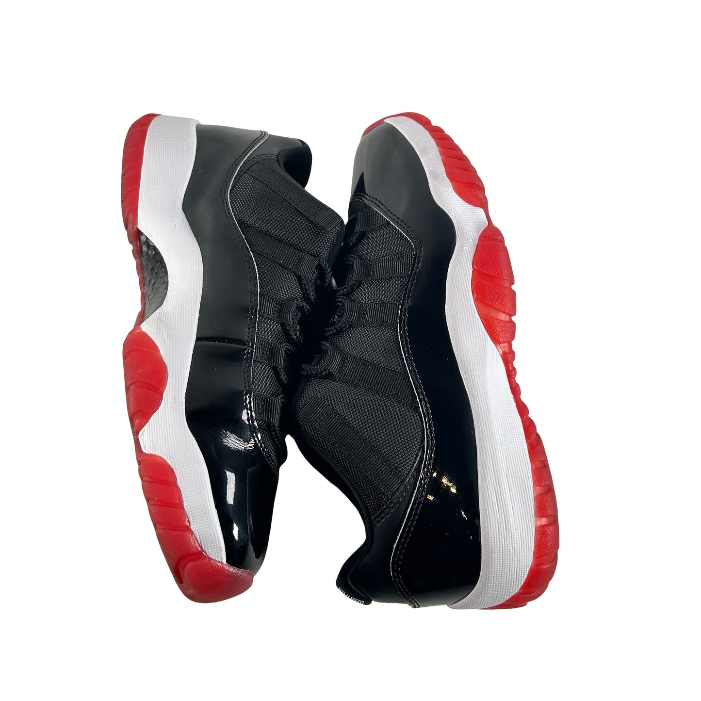 FV5104 006 Jordan 11 Retro Low Bred (2025) - 8.5 M (Used)