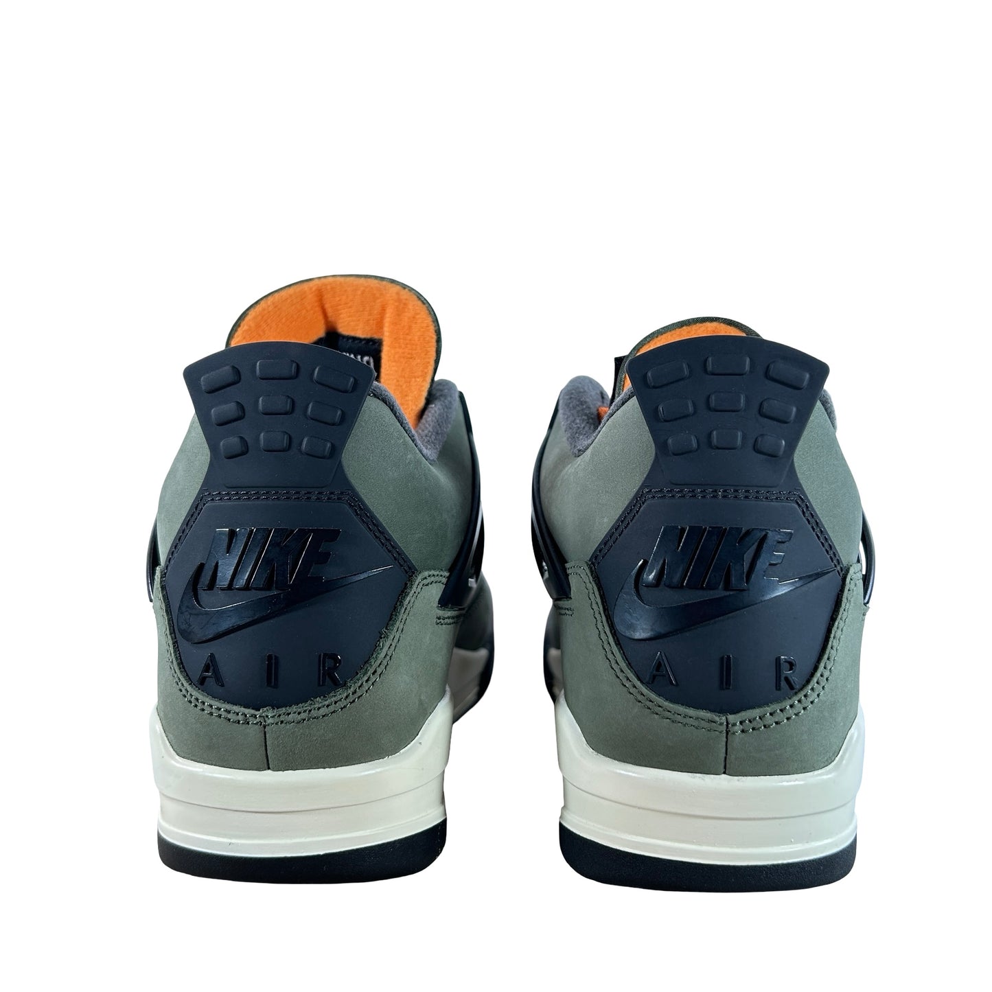 IB1519 200 Jordan 4 Retro OG SP Undefeated (2025) [USED] - 9 M (Used11)