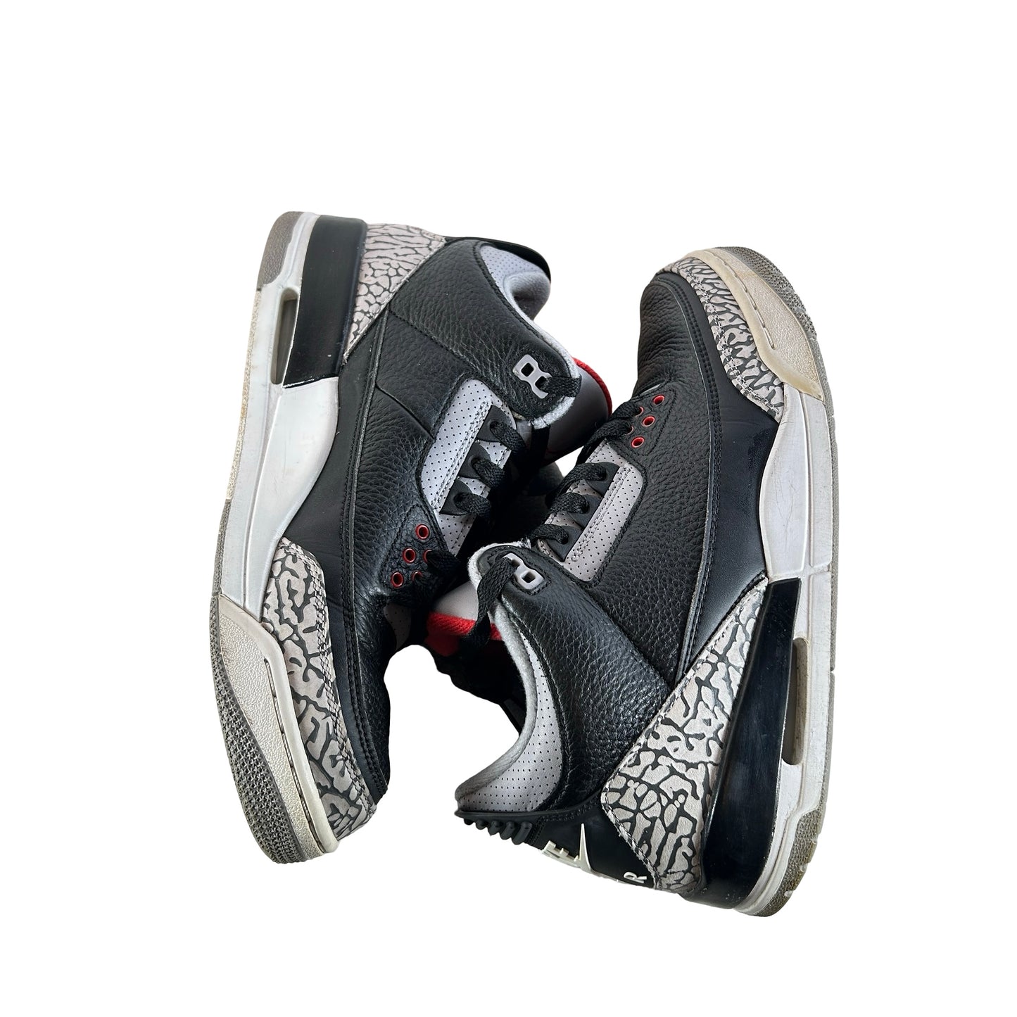 854262 001 Jordan 3 Retro Black Cement (2018) [USED] - 9.5 M (Used12)