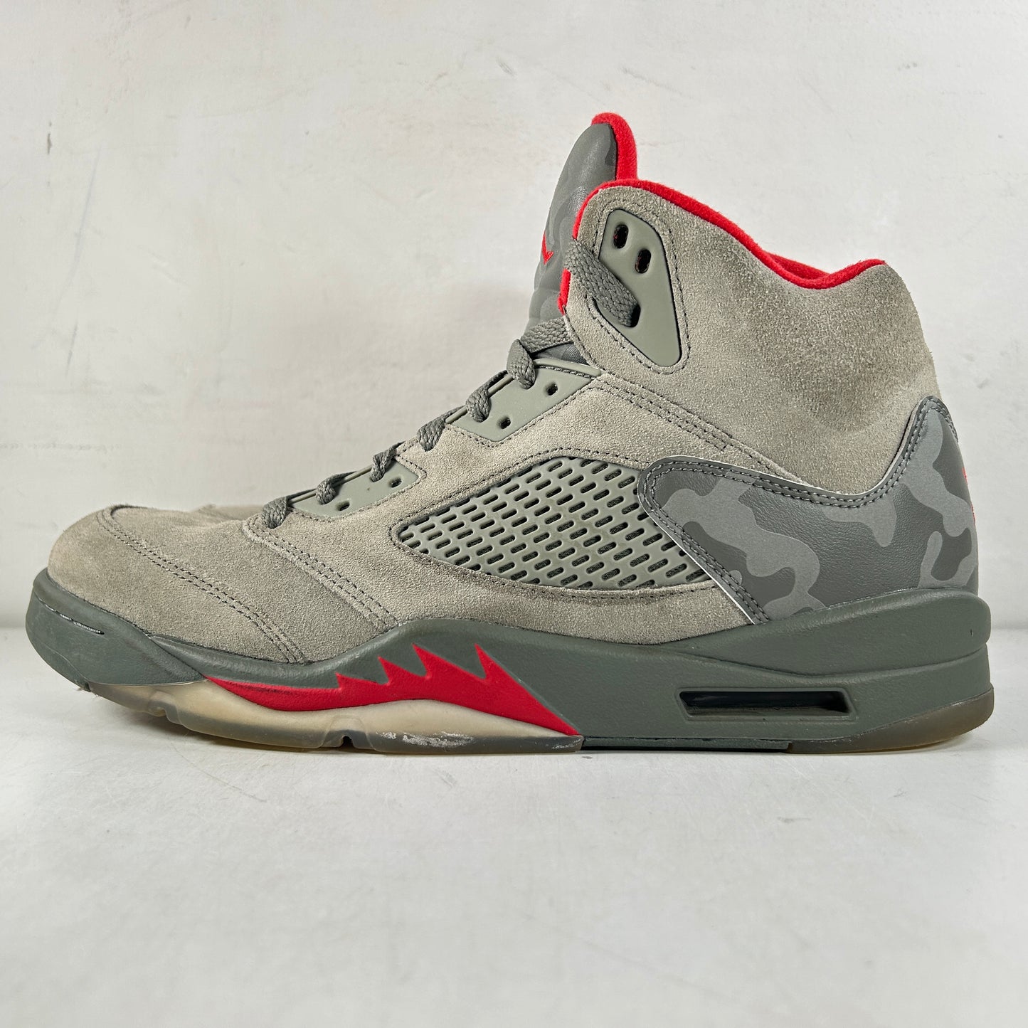 136027 051 Jordan 5 Retro P51 Camo [USED] - 11.5 M (Used)