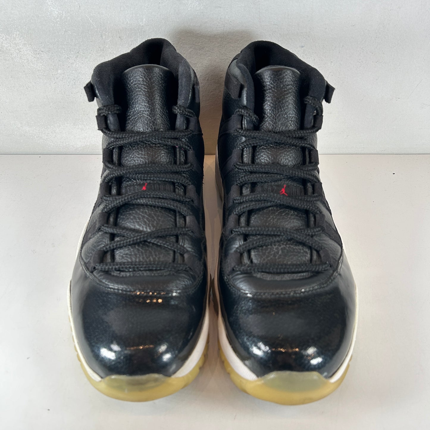 378037 002 Jordan 11 Retro 72-10 [USED] - 11 M (Used)