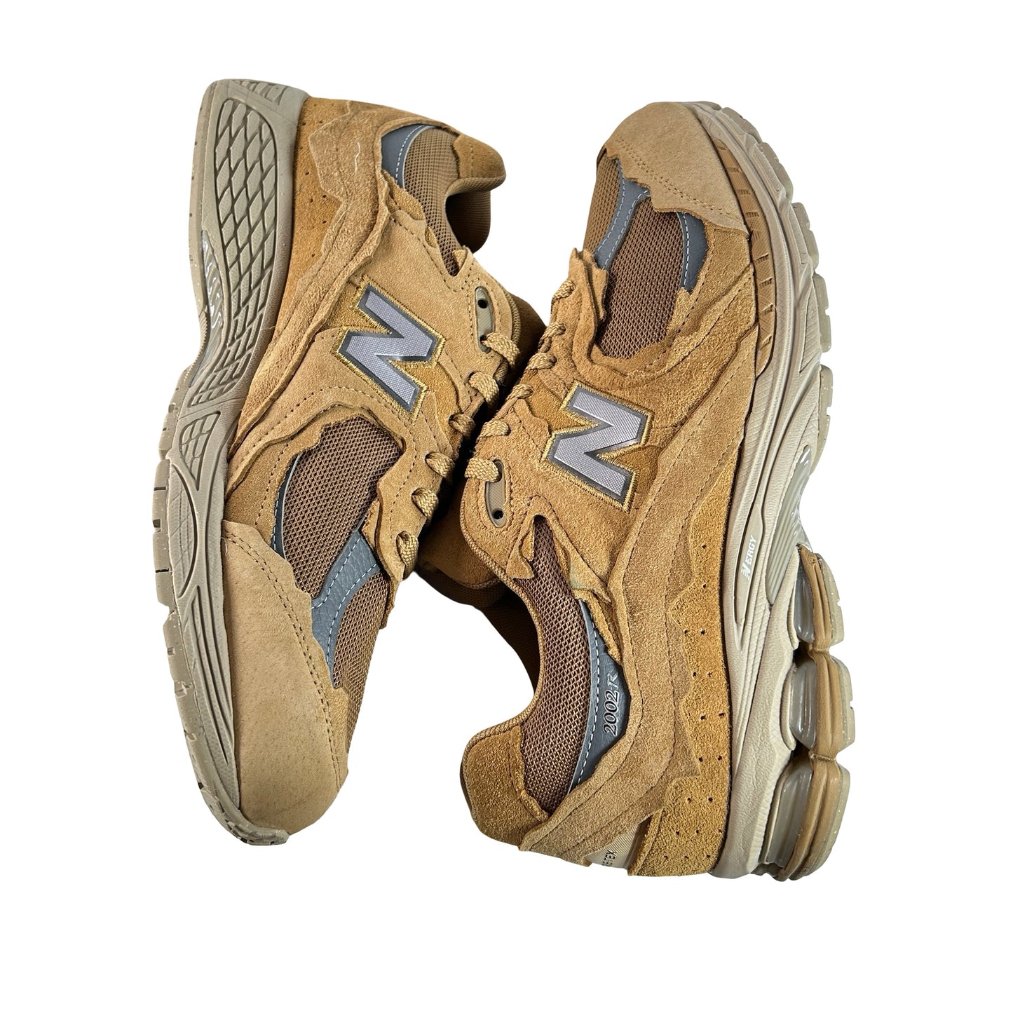 U20027O1 New Balance 2002R Gore-Tex Protection Pack Stucco [USED] - 11 M (Used)