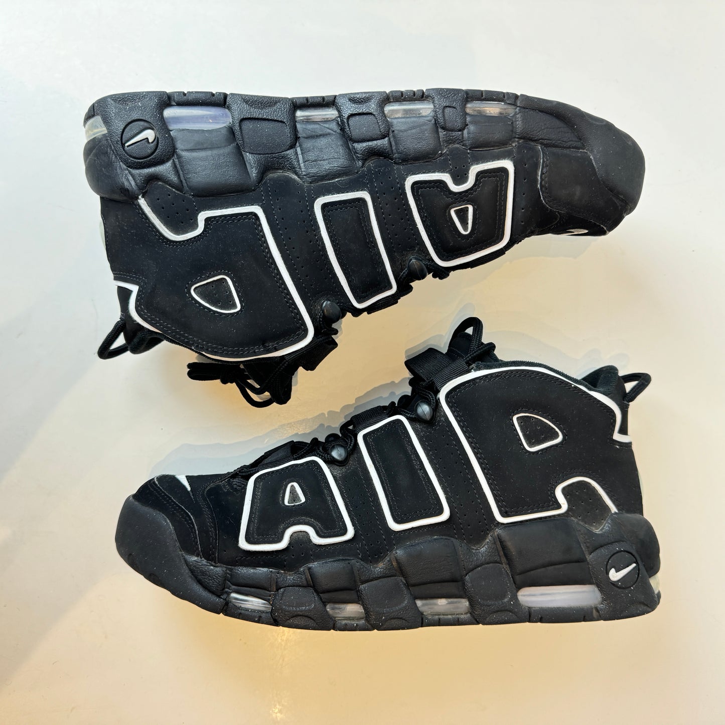 414962 002 Nike Air More Uptempo Black White [USED] - 11.5 M (Used)