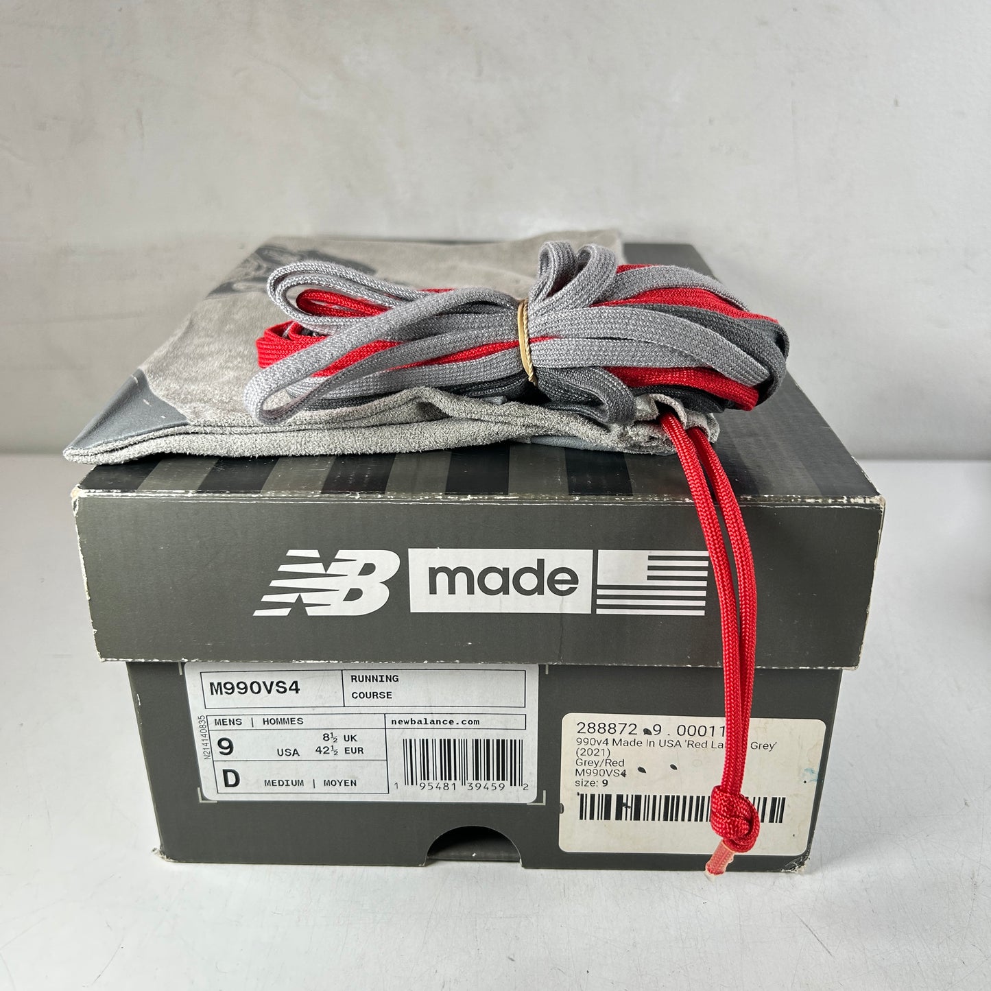 M990VS4 New Balance 990v4 Version 4 Grey [USED] - 9 M (Used)
