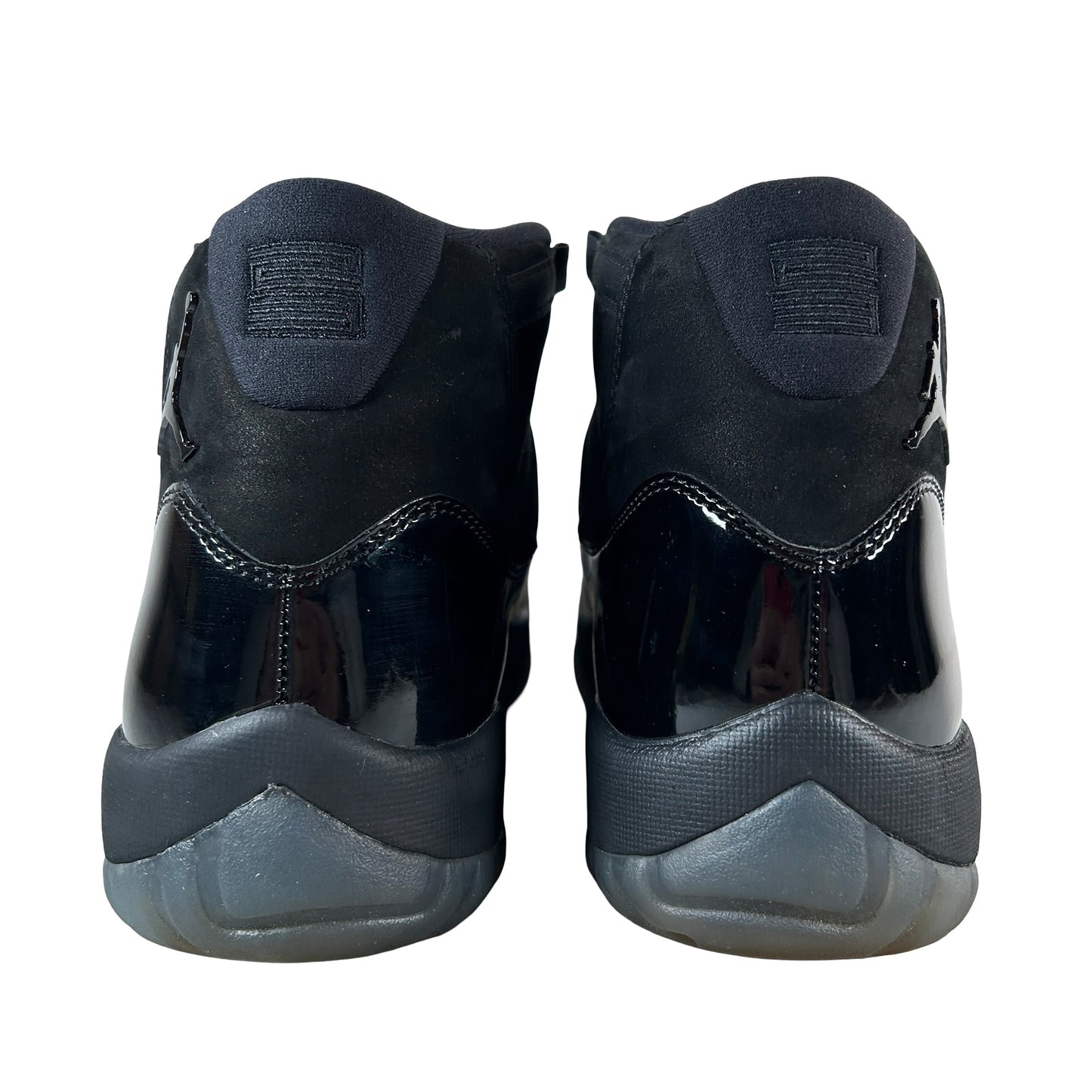 378037 005 Jordan 11 Retro Cap and Gown [USED] - 11 M (Used2)