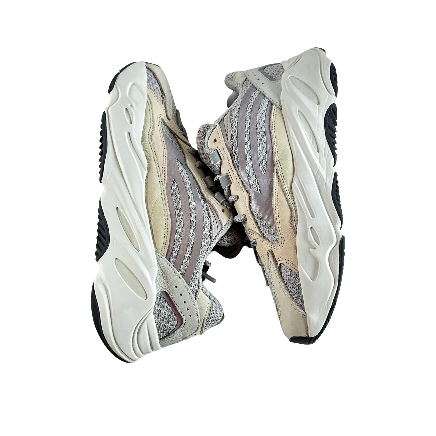 GY7924 adidas Yeezy Boost 700 V2 Cream [USED] - 8.5 M (Used)