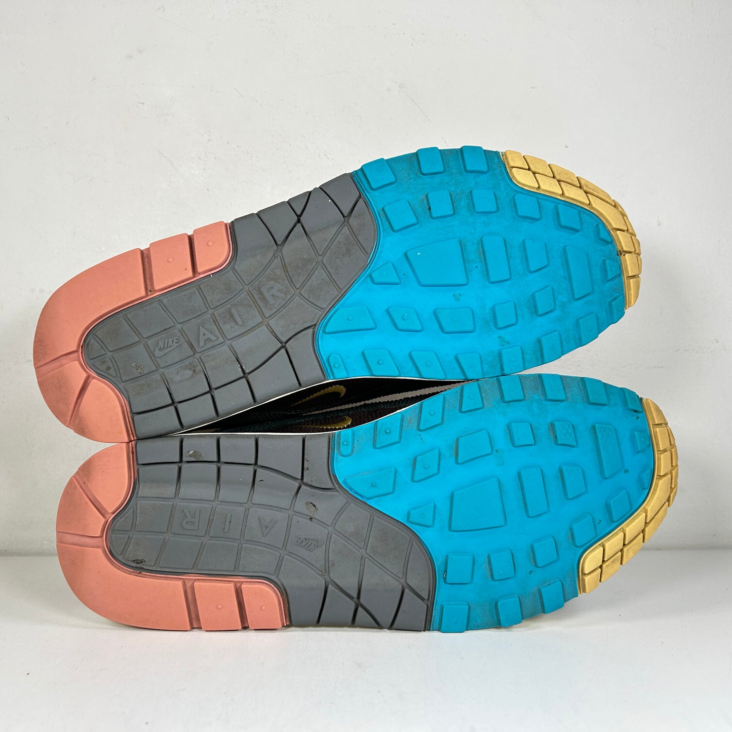 AJ4219 400 Air Max 1/97 Sean Wotherspoon [USED] - 9 M (Used2)