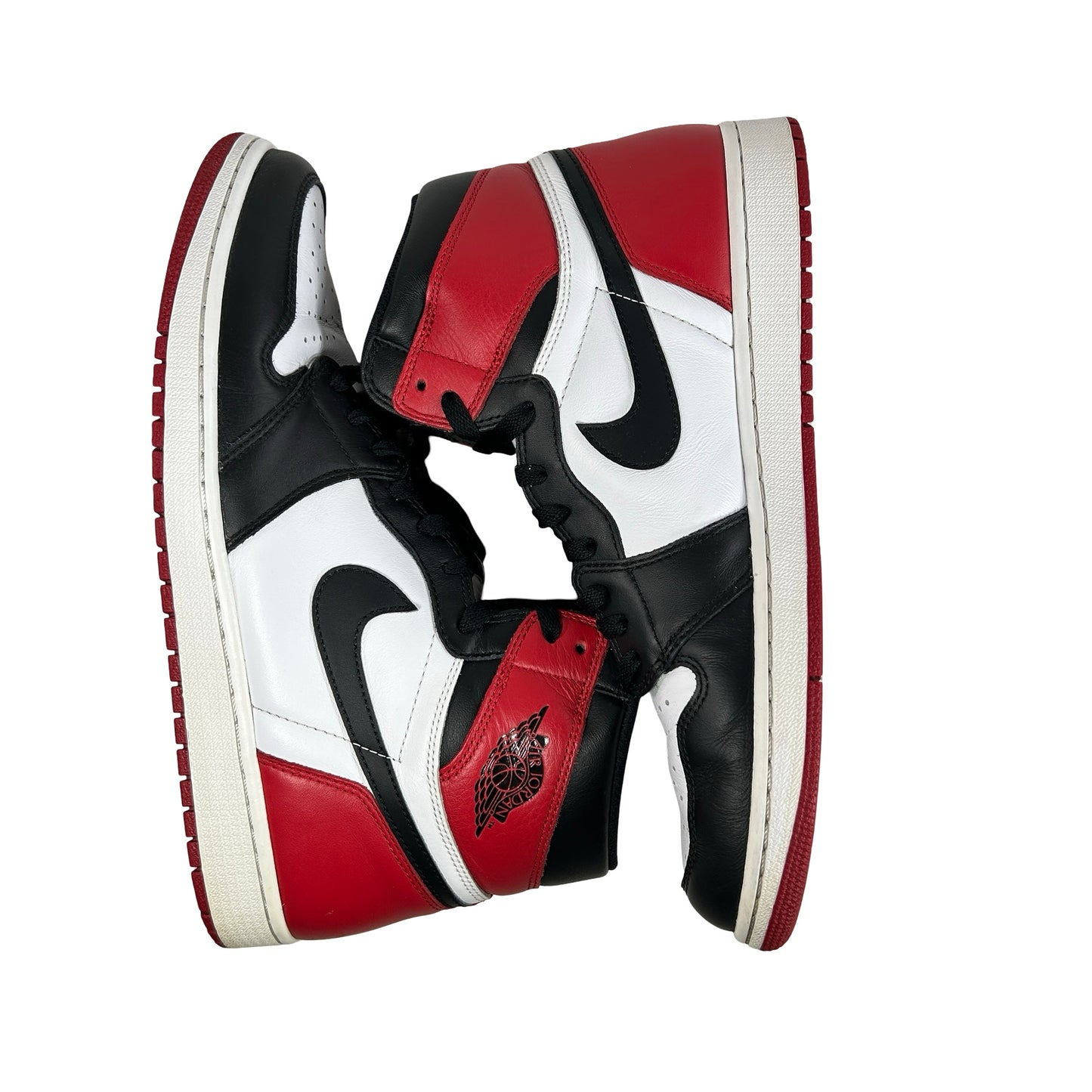 555088 125 Jordan 1 Retro Black Toe (2016) [USED] - 13 M (Used) (No Box)