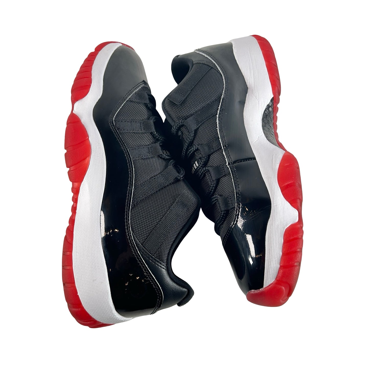 FV5104 006 Jordan 11 Retro Low Bred (2025) - 8.5 M (Used)