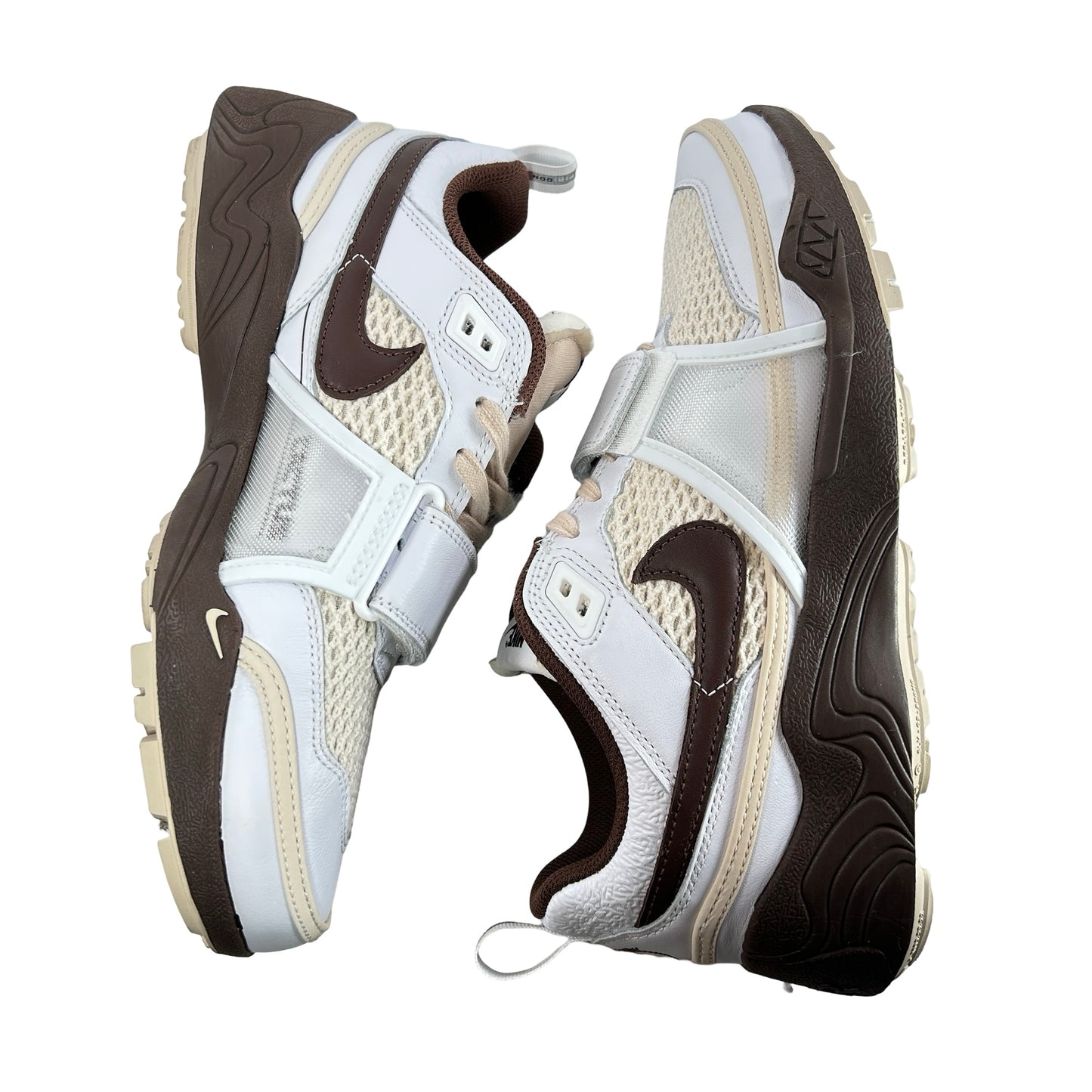 HQ3073 100 Nike Zoom Field Jaxx Travis Scott Light Chocolate [USED] - 9.5 M (VNDS)