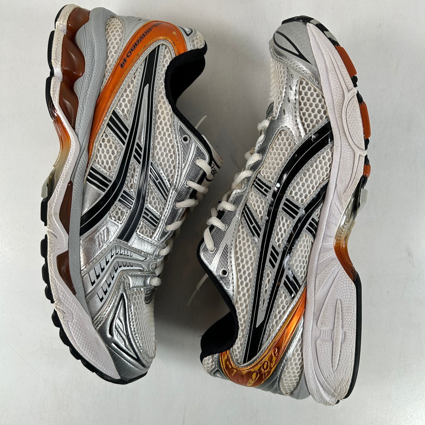 1201A019 109 ASICS Gel-Kayano 14 White Piquant Orange [USED] - 8.5 (Used) (No Box)