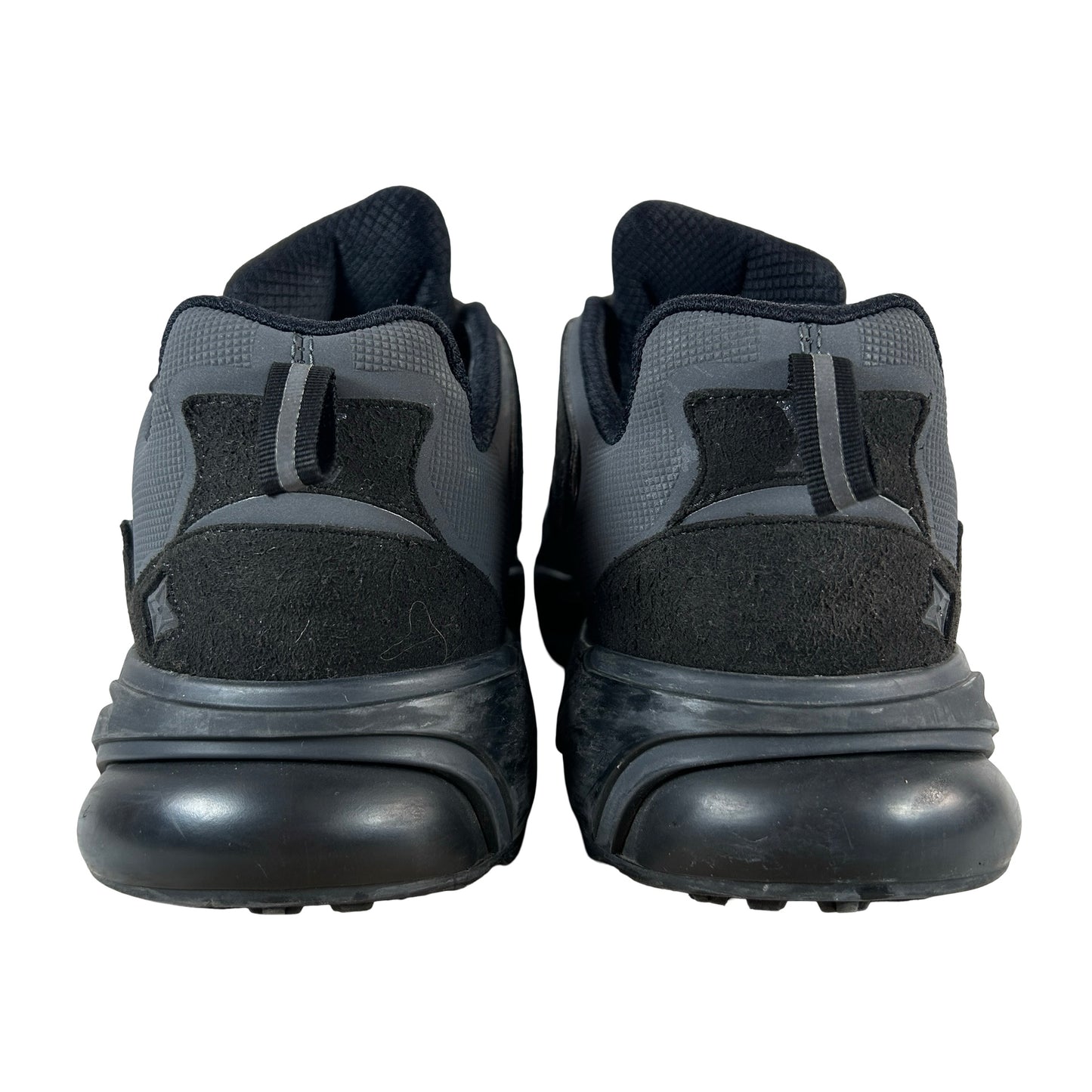 Louis Vuitton Men's LV Runner Tatic Sneaker Black [USED] - LV 7.5 (US 9) (Used) (No Box)