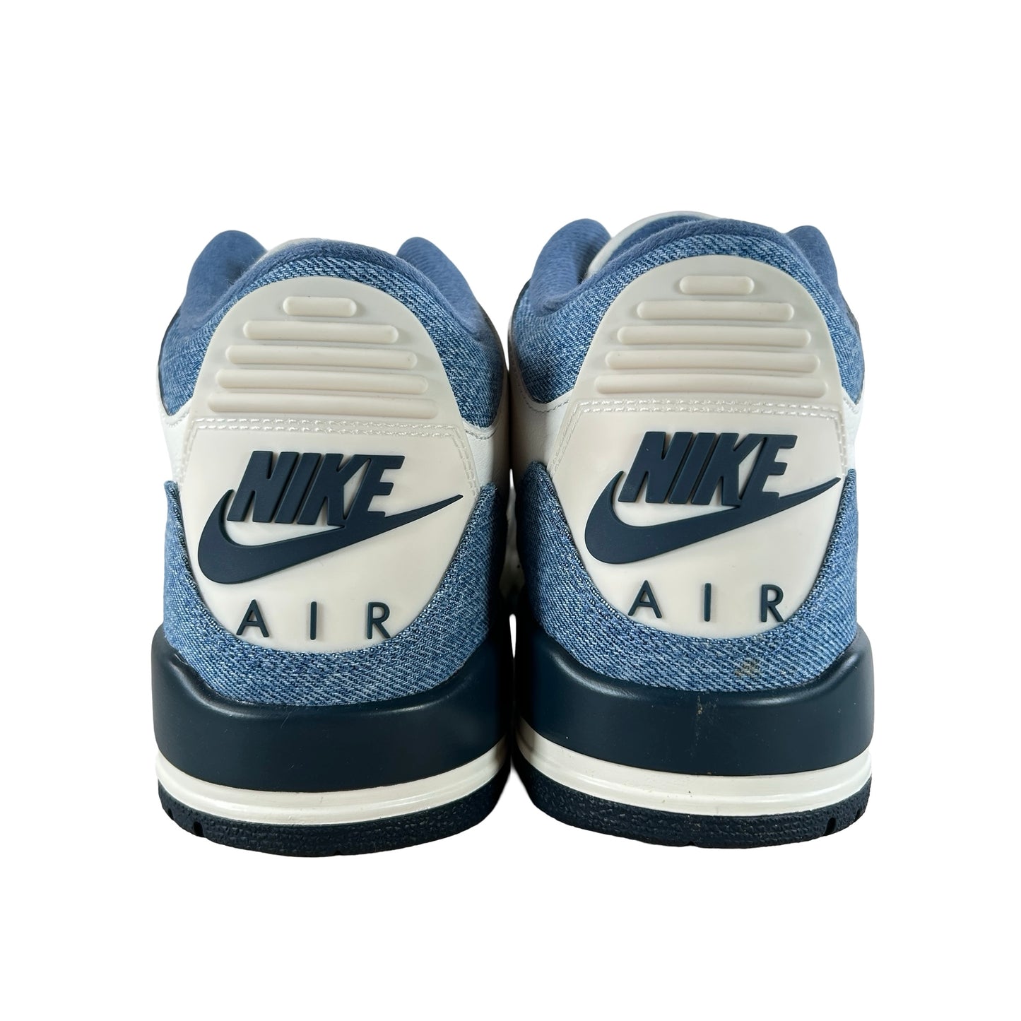IR0912 400 Jordan 3 Retro Levi’s All-Star [USED] - 11 M (VNDS)