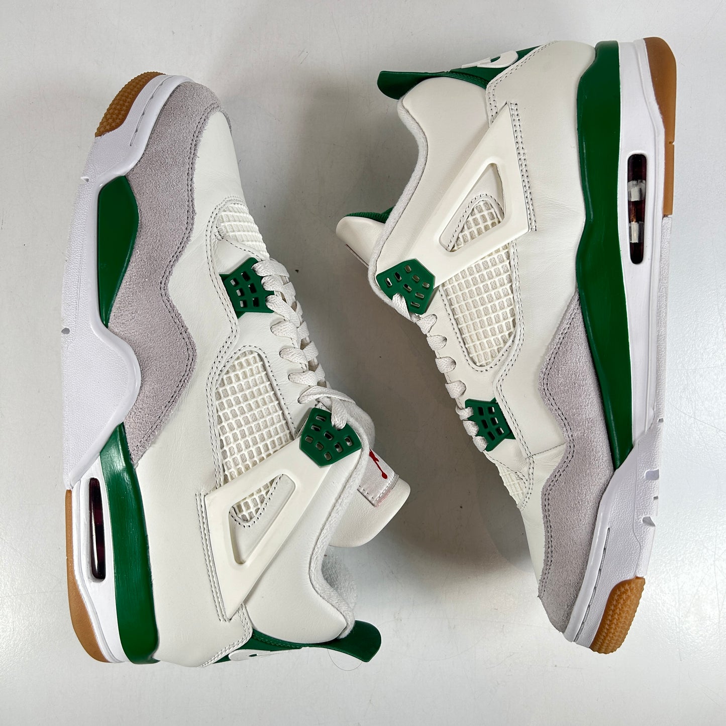 DR5415 103 Jordan 4 Retro SB Pine Green [USED] - 12 M (Used)