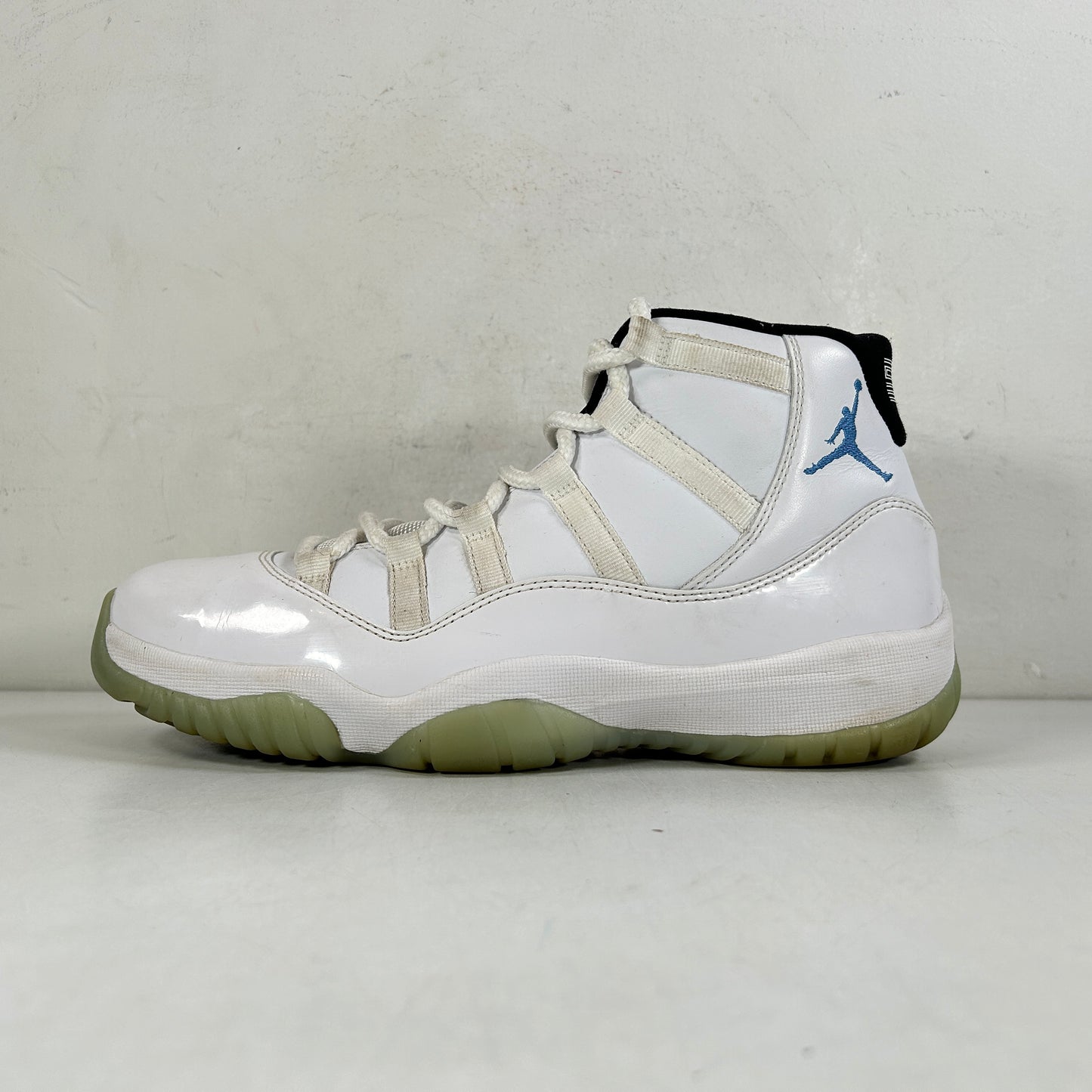 378037 117 Jordan 11 Retro Legend Blue (2014) [USED] - 9.5 M (Used2)