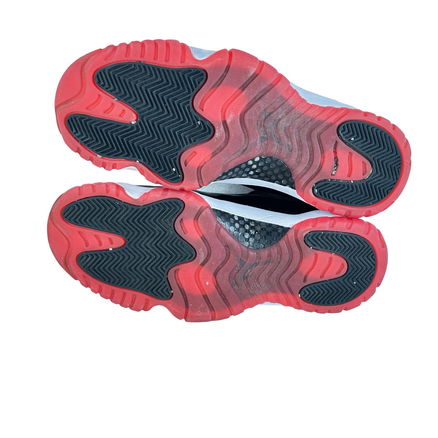 FV5104 006 Jordan 11 Retro Low Bred (2025) - 10 M (Used2)