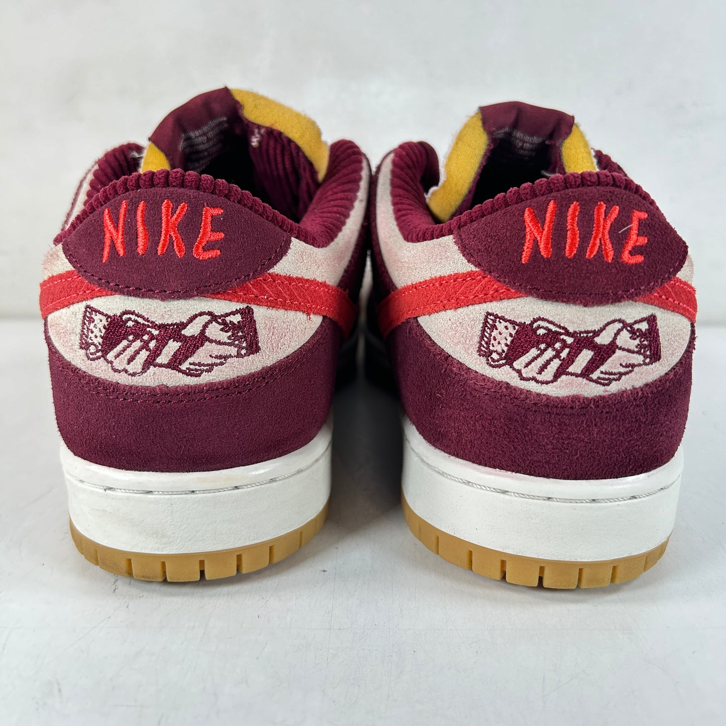 DX4589 600 Nike SB Dunk Low Skate Like A Girl [USED] - 10 M (Used)