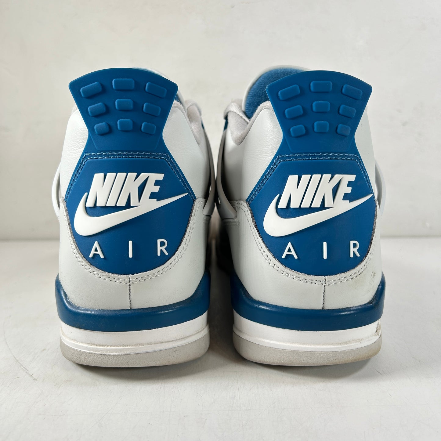 FV5029 141 Jordan 4 Retro Military Blue (2024) [USED] - 9 M (Used5)