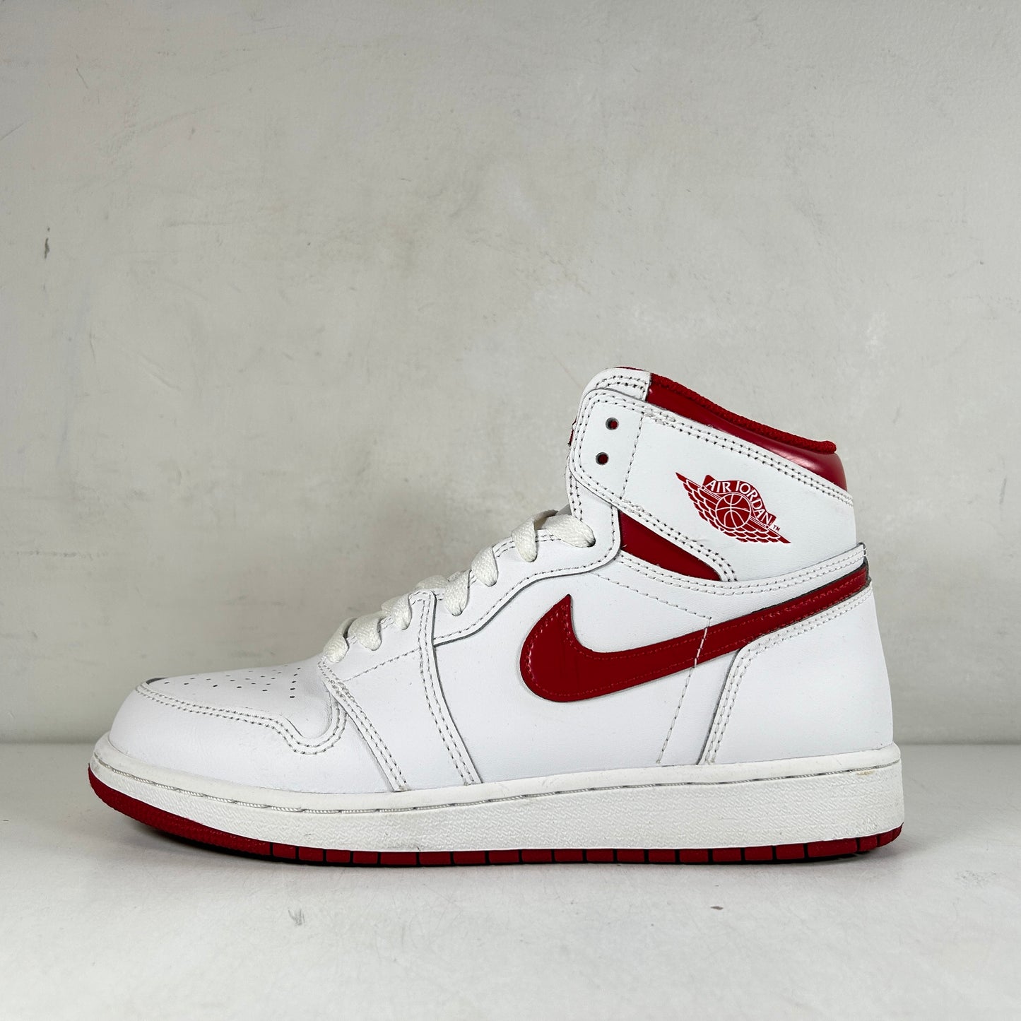 575441 103 Jordan 1 Retro Metálico Rojo (2017) (GS)