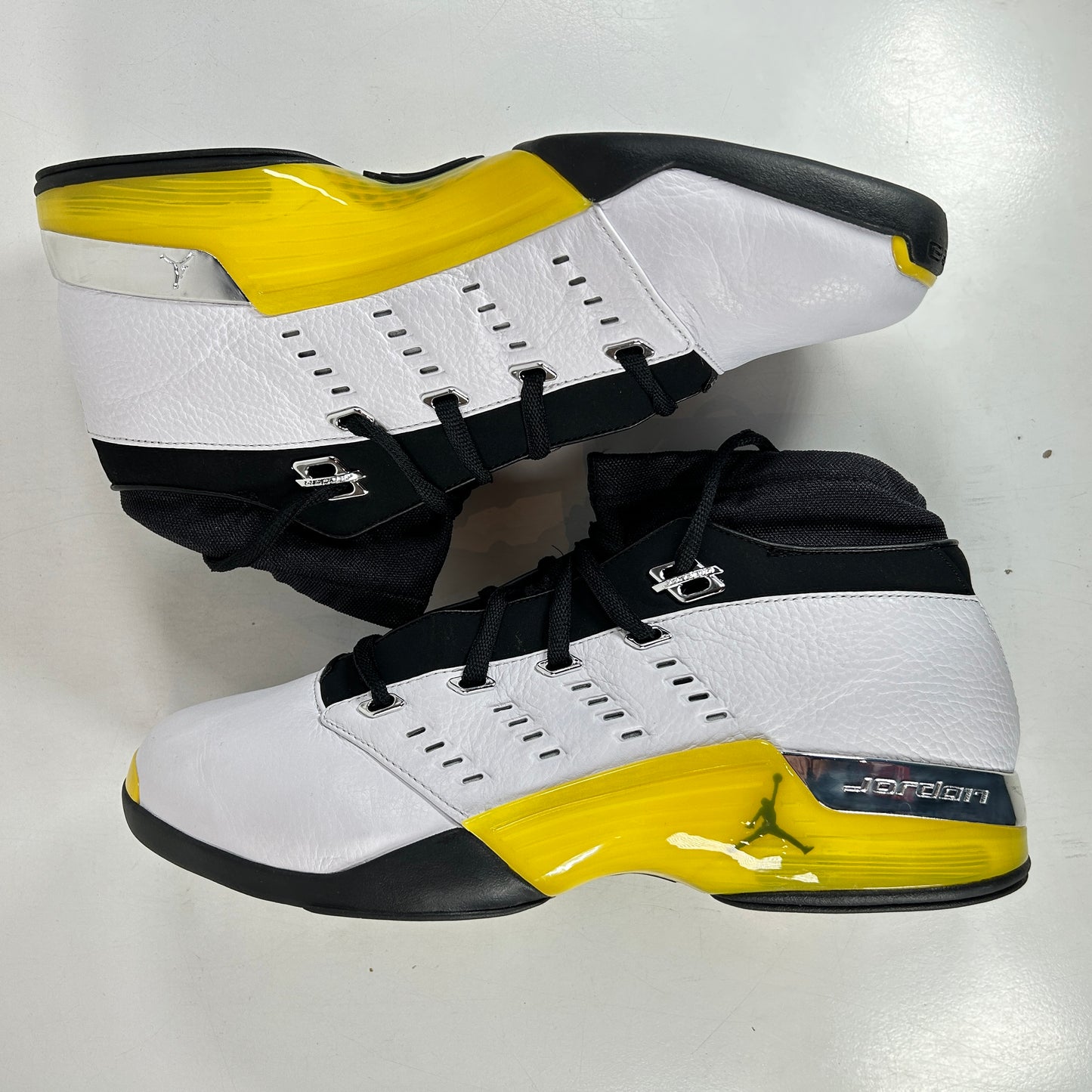 FJ0395 100 Jordan 17 Retro Low All-Star Lightning (2024) [USED] - 13 M (Used)