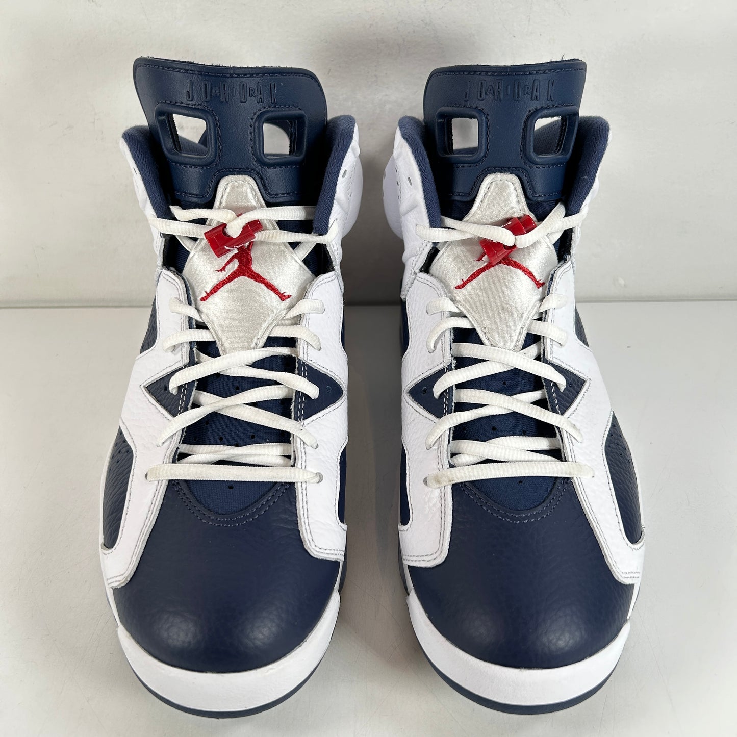 CT8529 164 Jordan 6 Retro Olympic (2024) - 11 M (Used)
