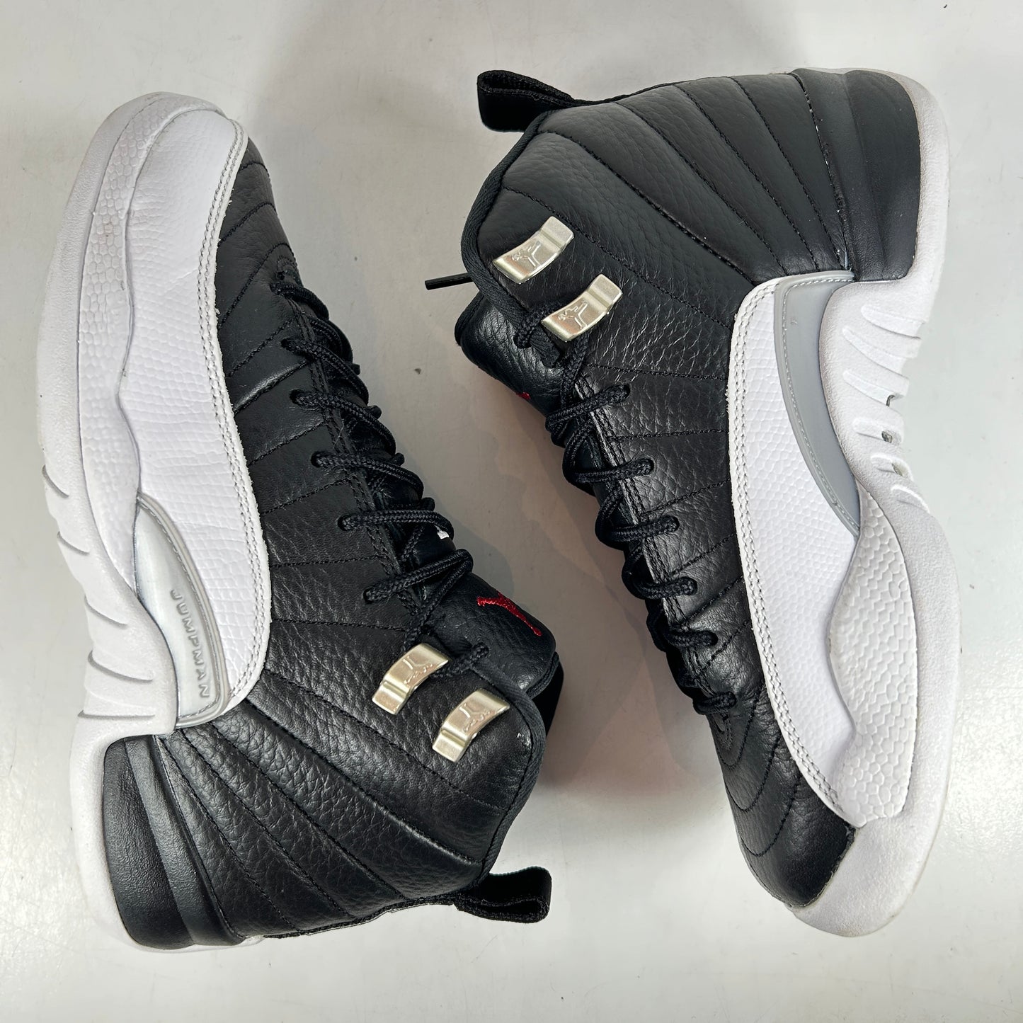 153265 006 Jordan 12 Retro Playoffs (2022) (GS) [USED] - 4.5 Y (Used)