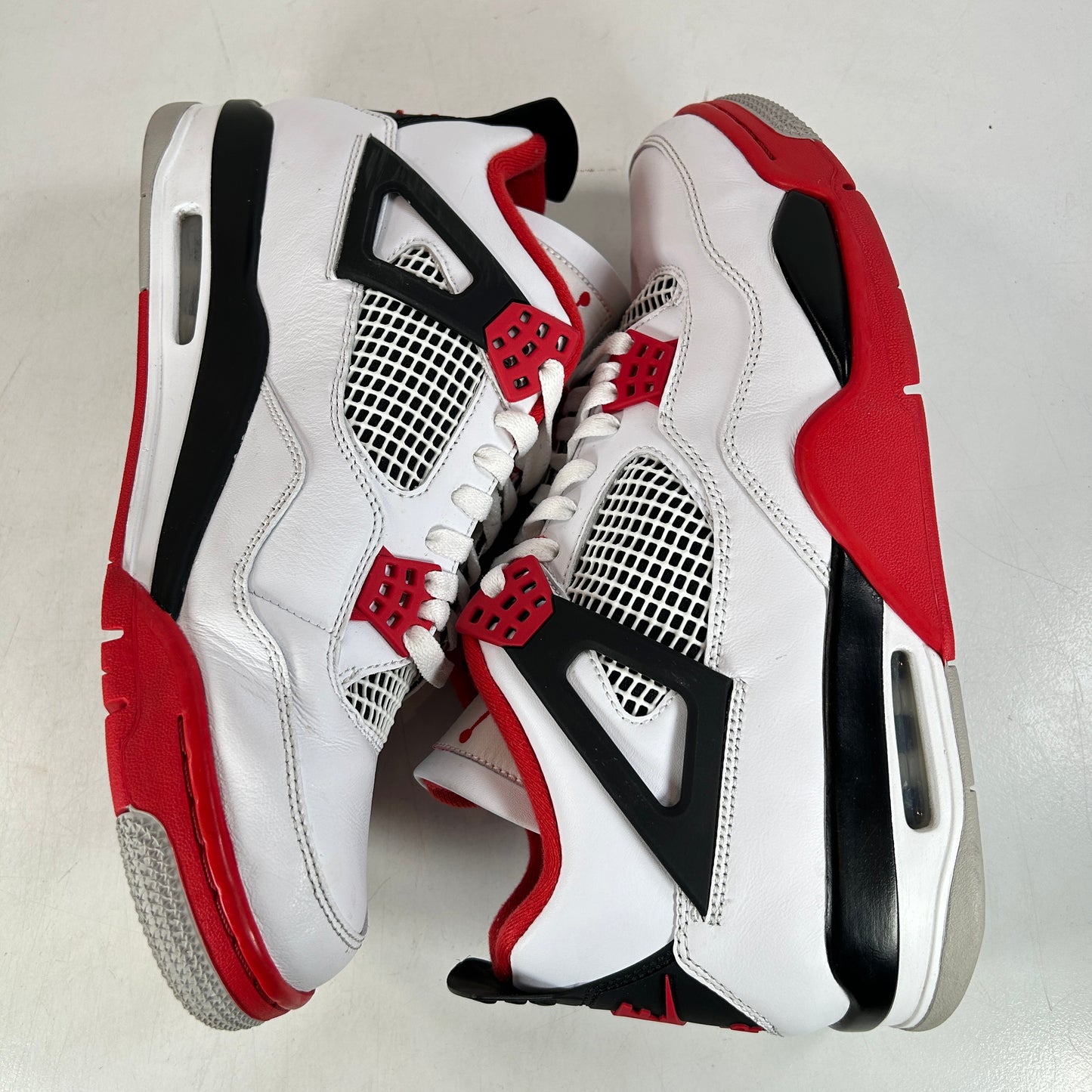 DC7770 160 Jordan 4 Retro Fire Red (2020) [USED] - 11.5 M (Used2)