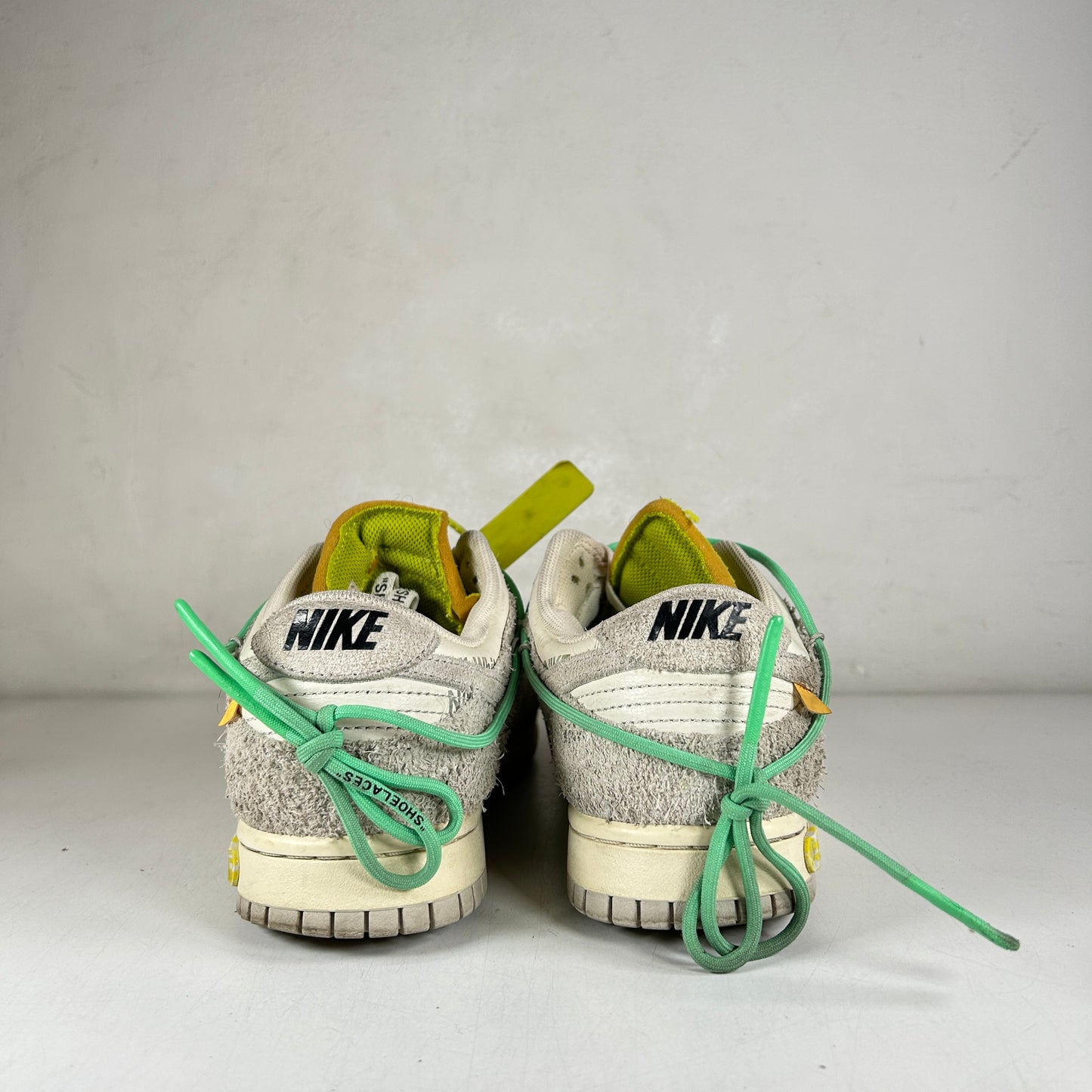 DJ0950 106 Nike Dunk Low Off-White Lot 14 [USED] - 8.5 M (Used)(No Lid)