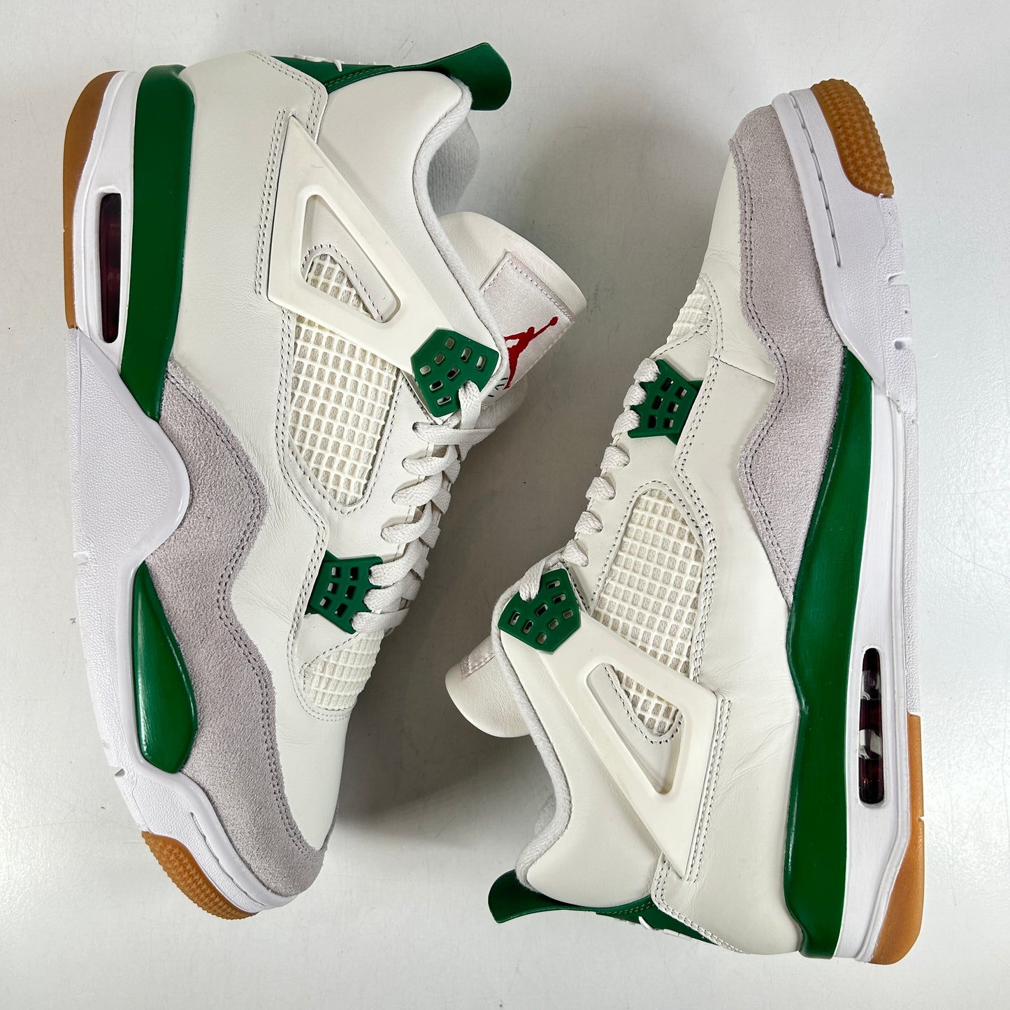 DR5415 103 Jordan 4 Retro SB Pine Green [USED] - 12 M (Used)