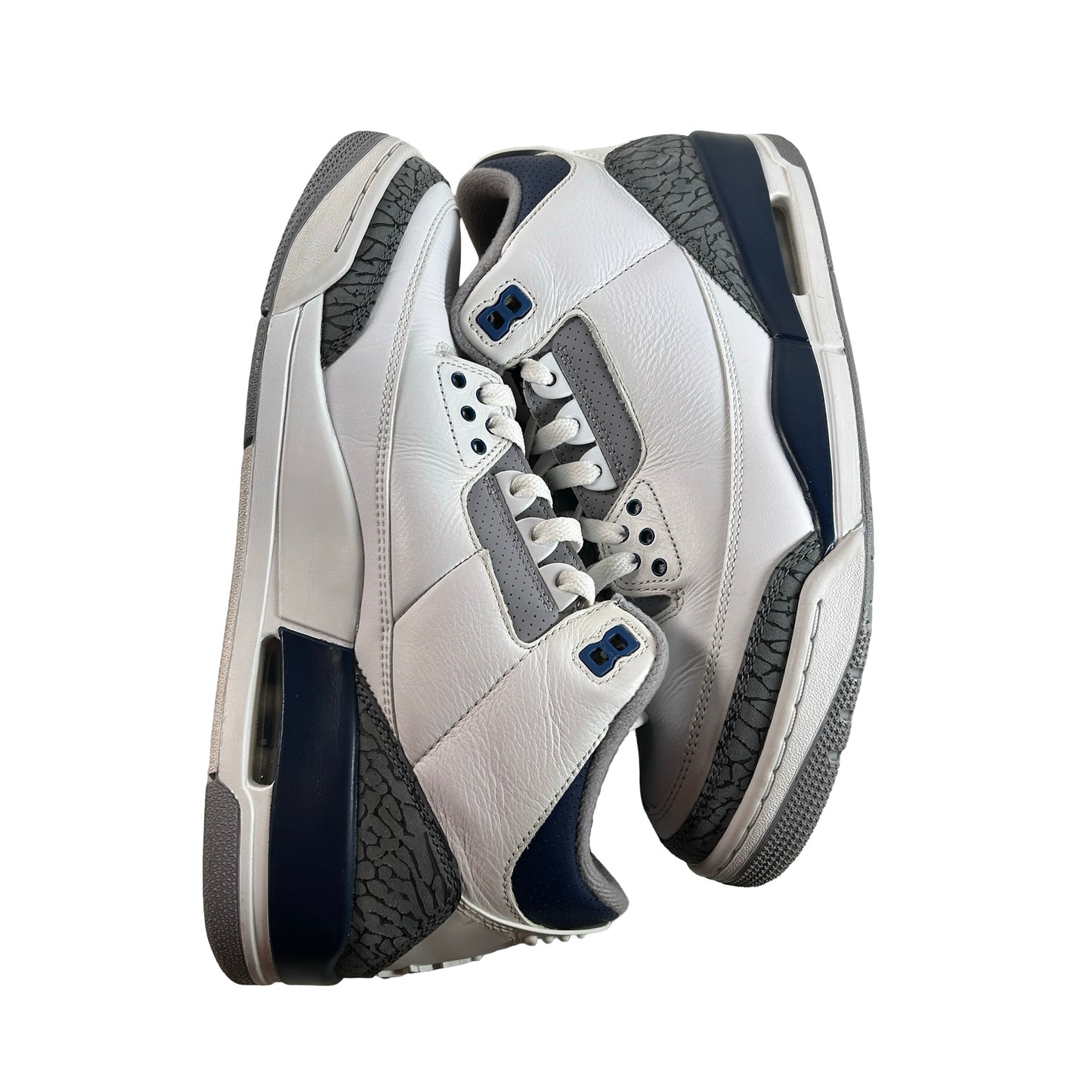 CT8532 140 Jordan 3 Retro Midnight Navy [USED] - 9 M (Used3)