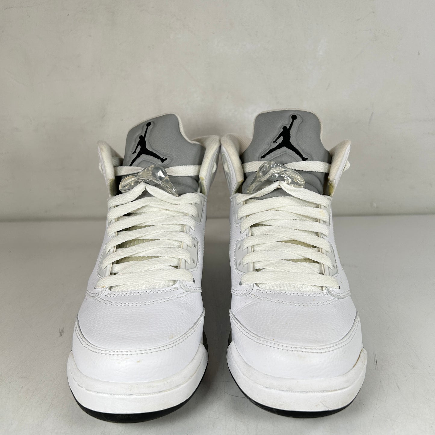 440888 130 Jordan 5 Retro Metallic White (2015) (GS) [USED] - 7 Y (Used)