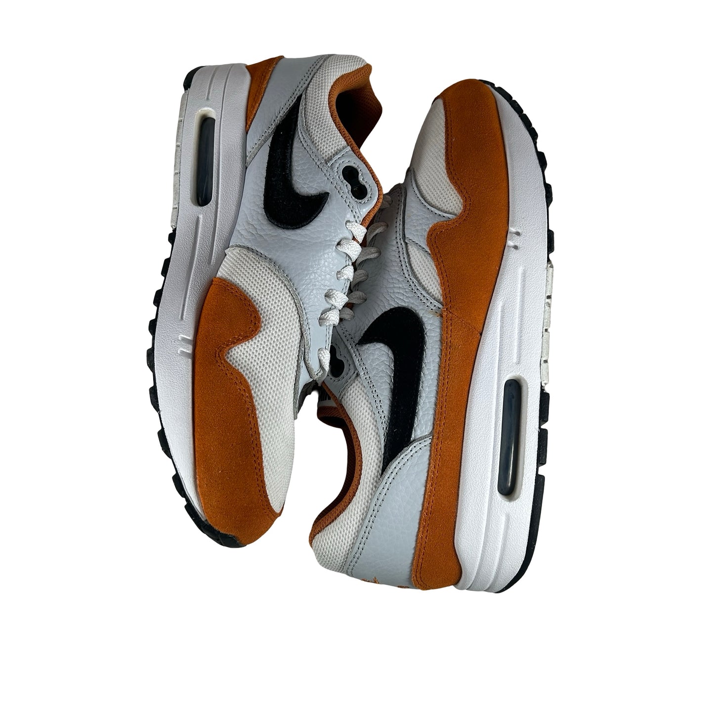 FN6952 101 Nike Air Max 1 Monarch [USED] - 9.5 M (Used)