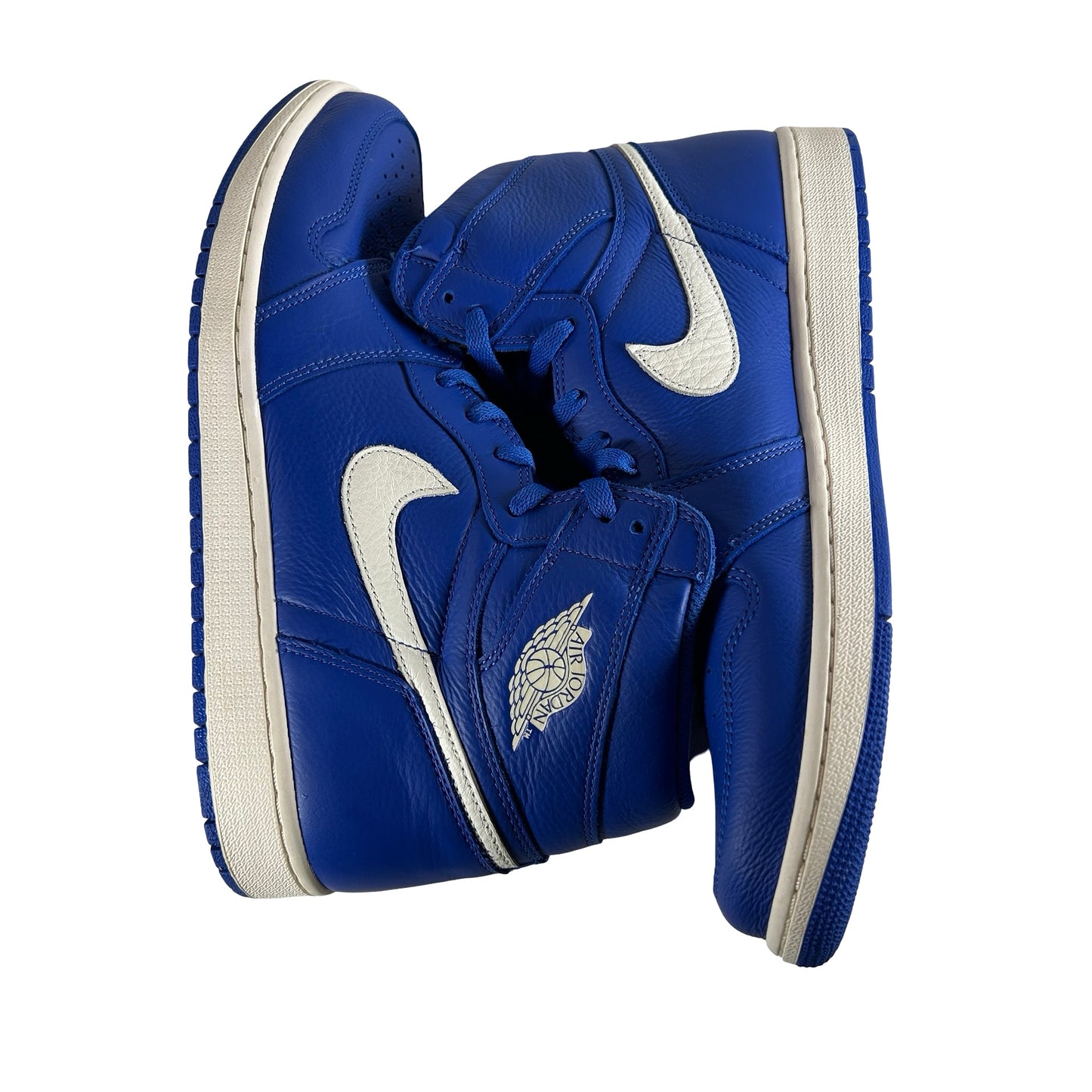 555088 401 Jordan 1 Retro High Hyper Royal [USED] - 13 M (Used)
